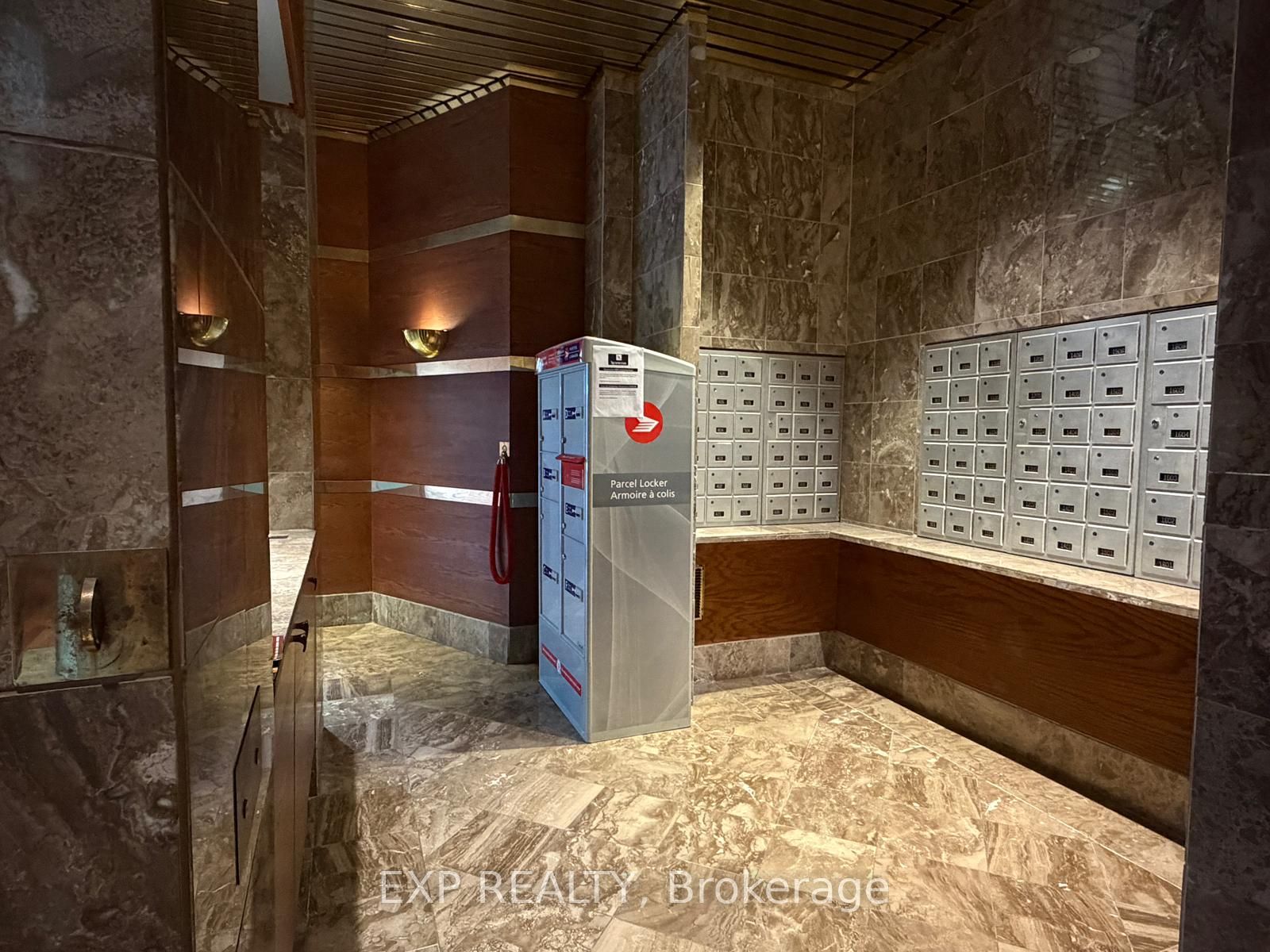 160 George Street 401, Lower Town - Sandy Hill, ON K1N 9M2 photo 4