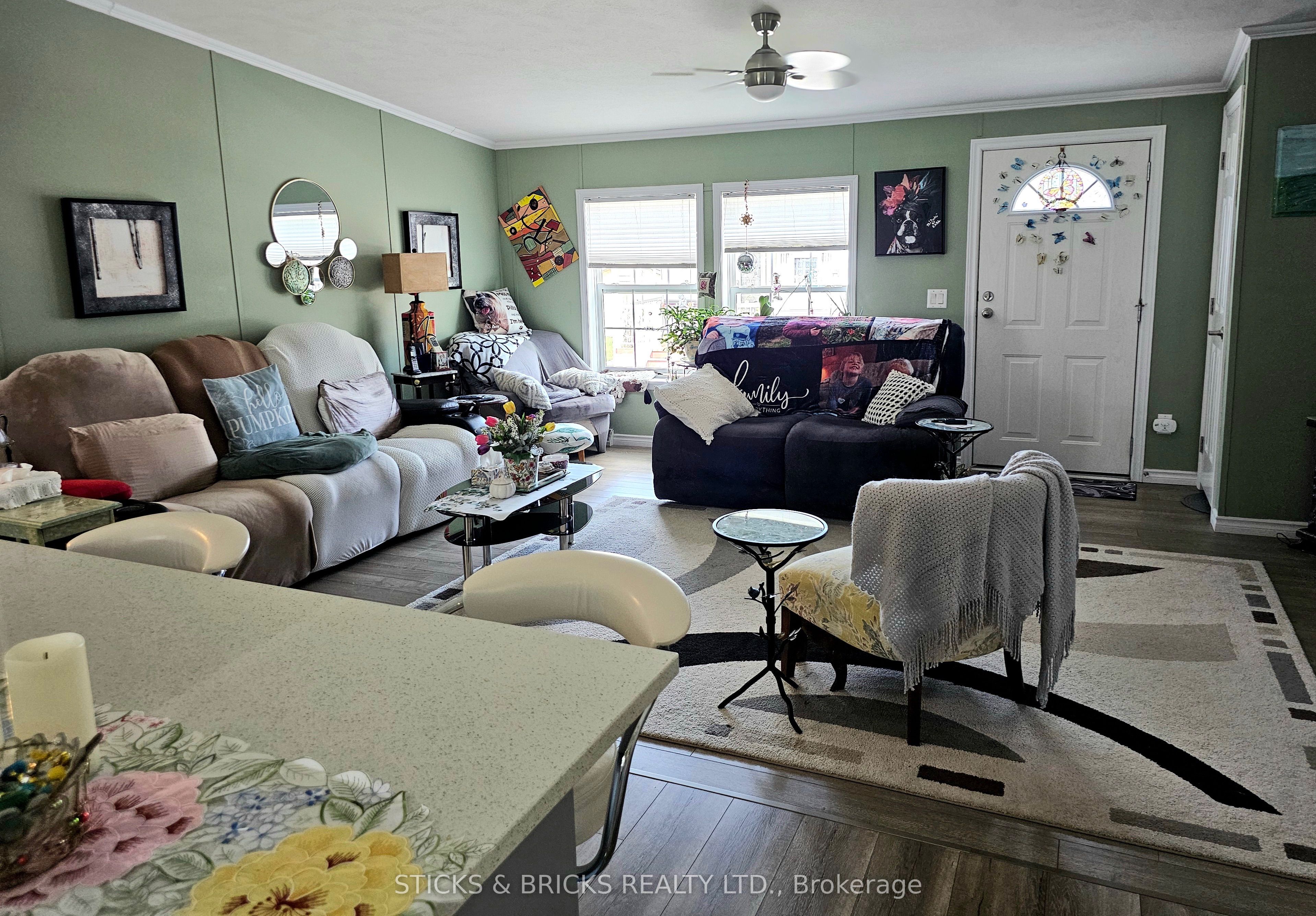 3033 Townline Road 392, Fort Erie, ON L0S 1S1 photo 3