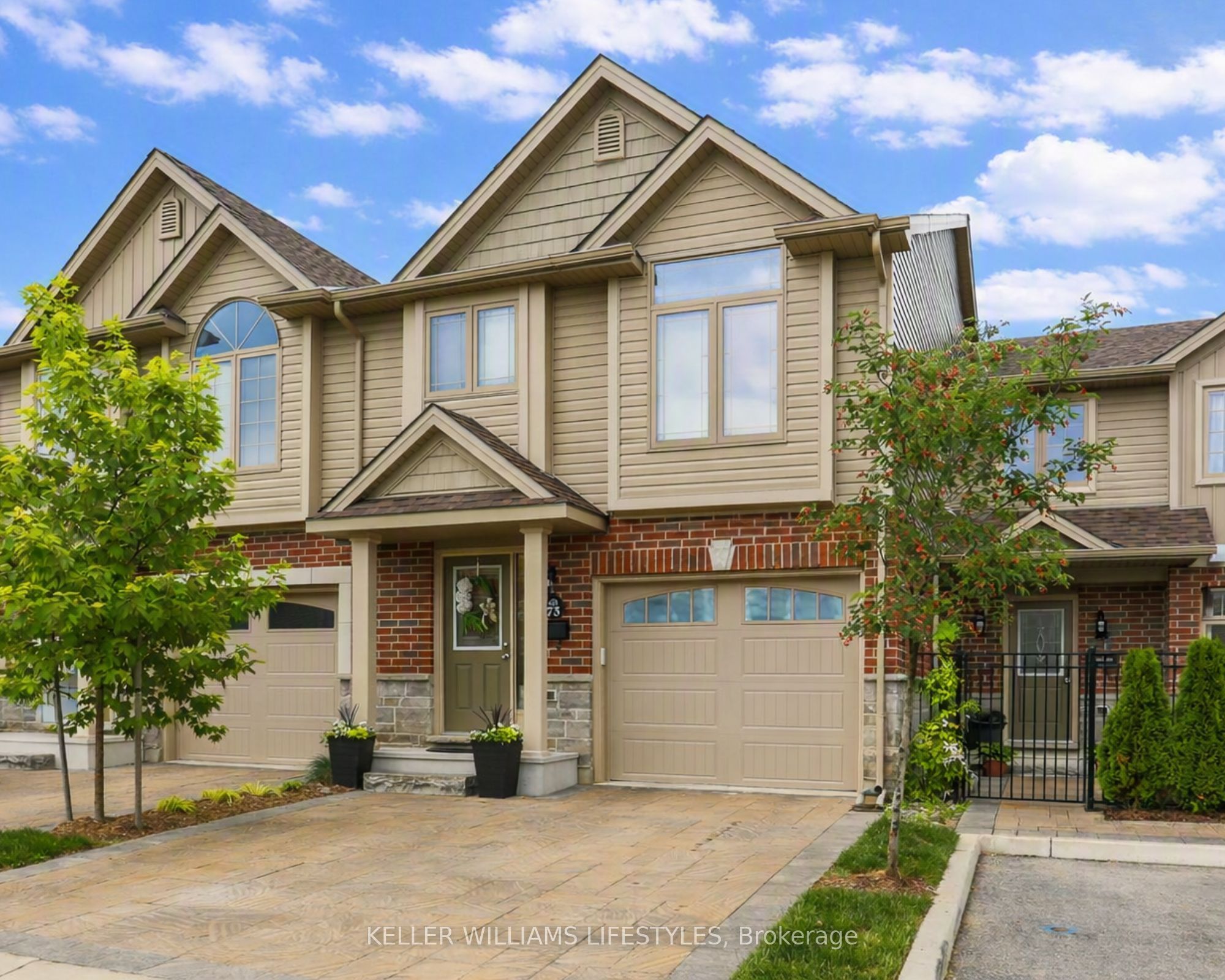 1061 Eagletrace Drive 73, London North, ON N6G 0T3 photo 2