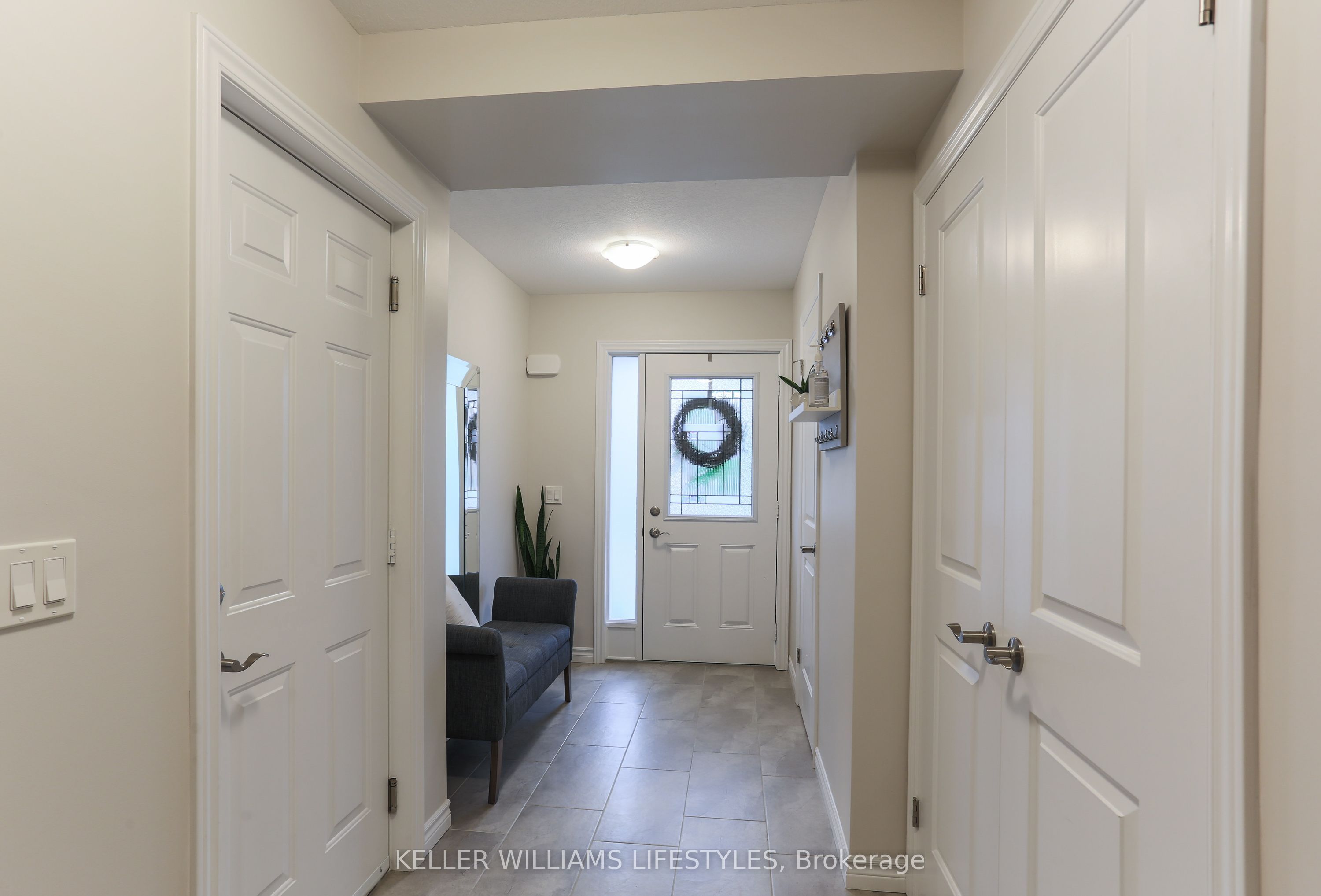 1061 Eagletrace Drive 73, London North, ON N6G 0T3 photo 4