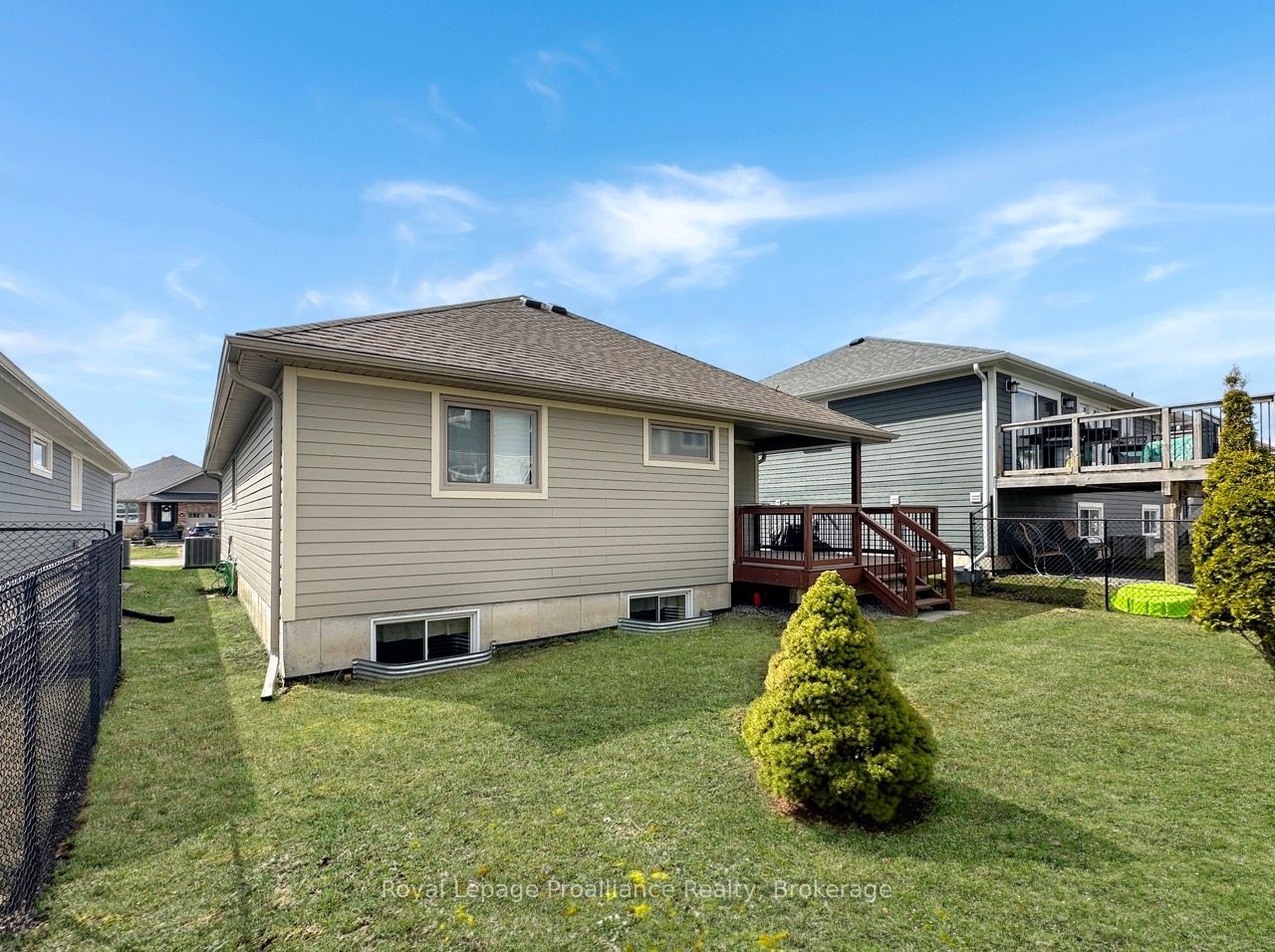 8 Tessa Boulevard, Belleville, ON K8N 4Z5 photo 4