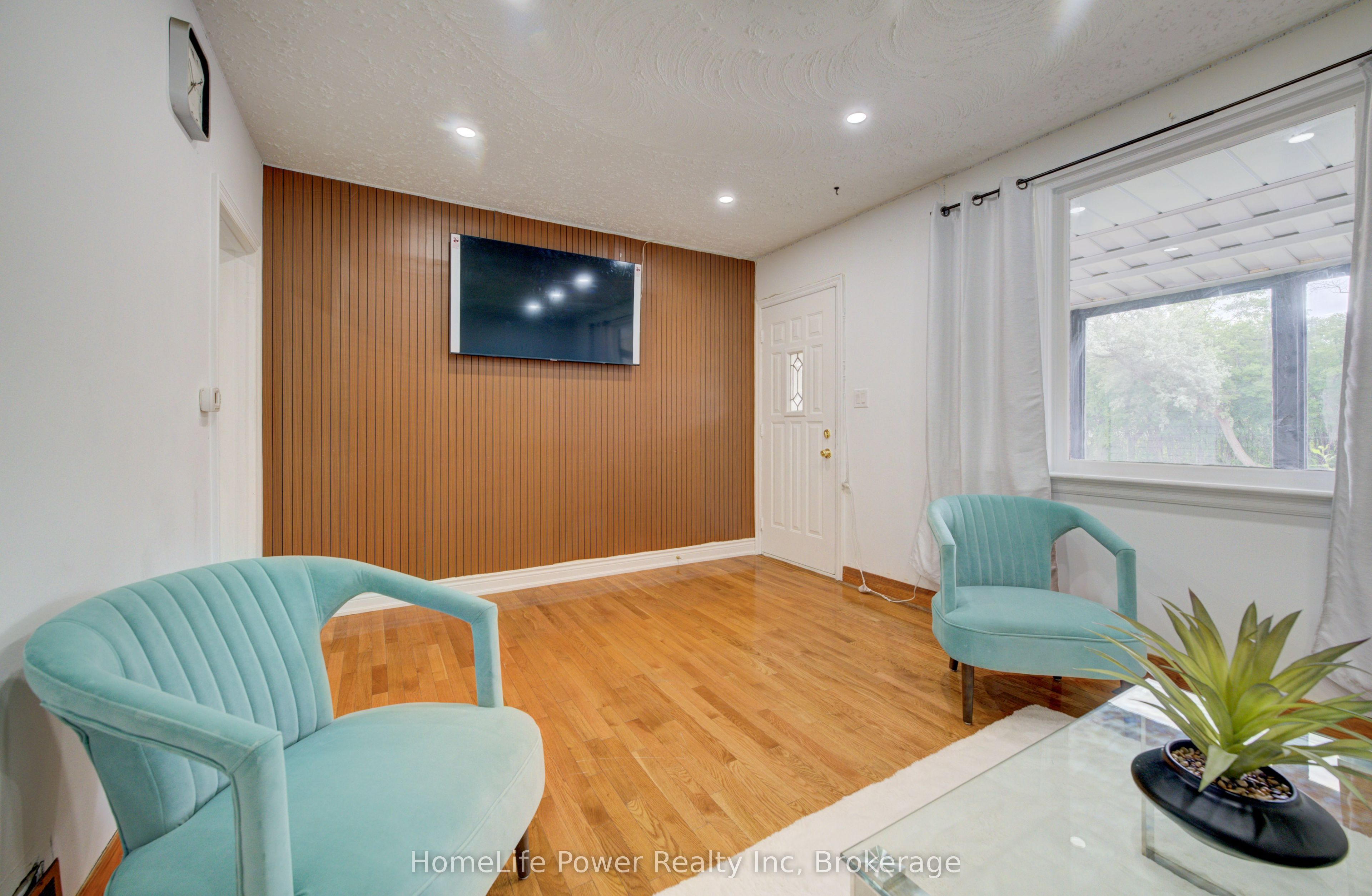 182 Avalon Place, Kitchener, ON N2M 4N8 photo 3