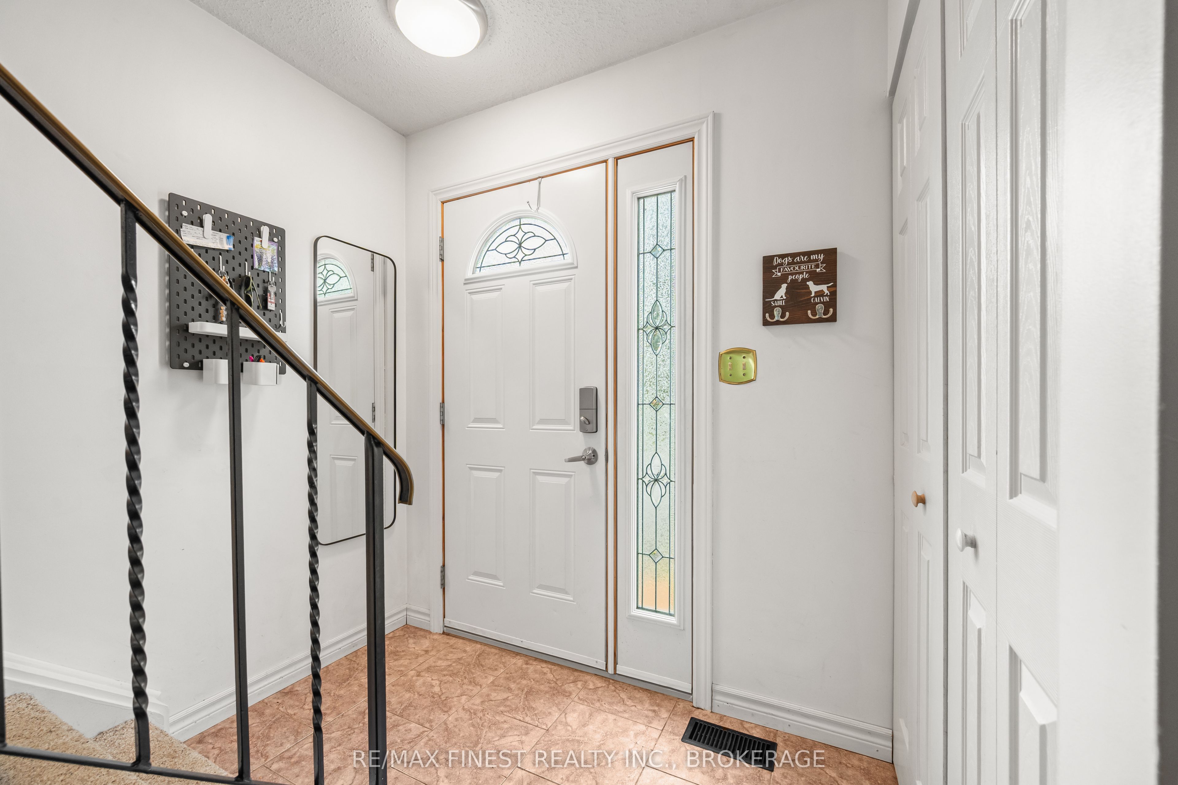 860 Beaconhill Court, Kingston, ON K7P 2A8 photo 4