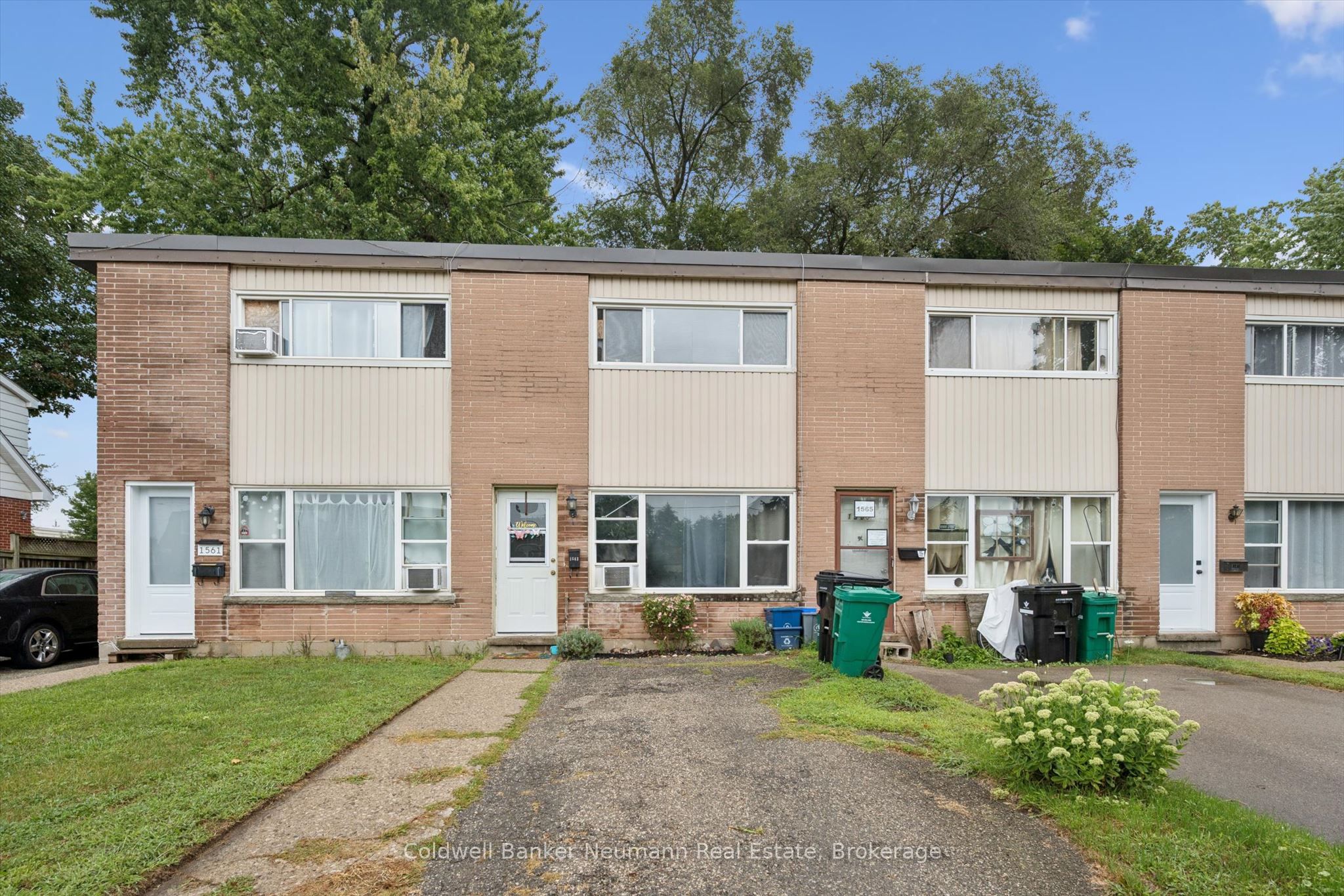 1561-1567 Queenston Road, Cambridge, ON N3H 3L8 photo 3