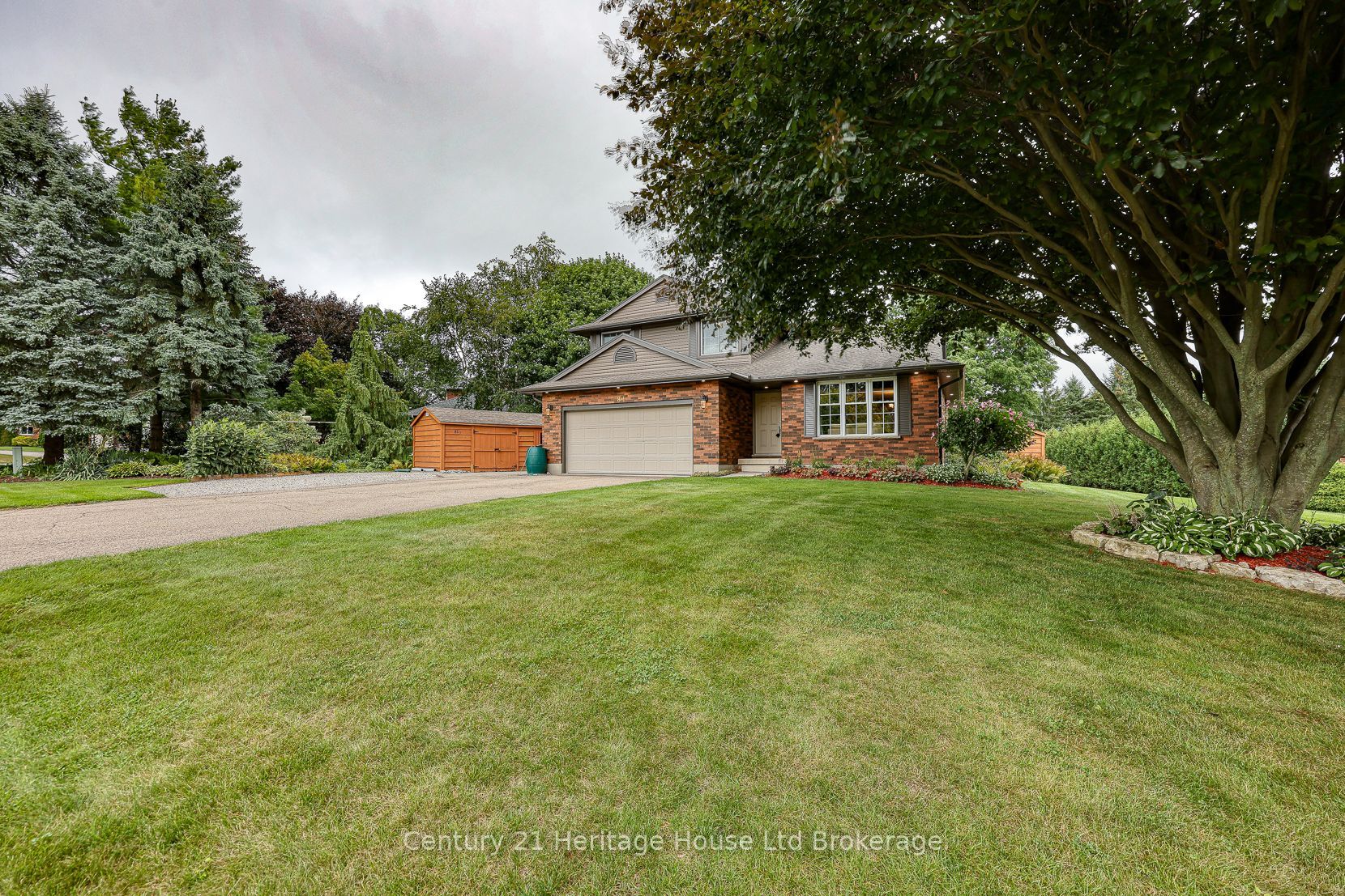 81 Glenn Avenue N, South-West Oxford, ON N4S 7V6