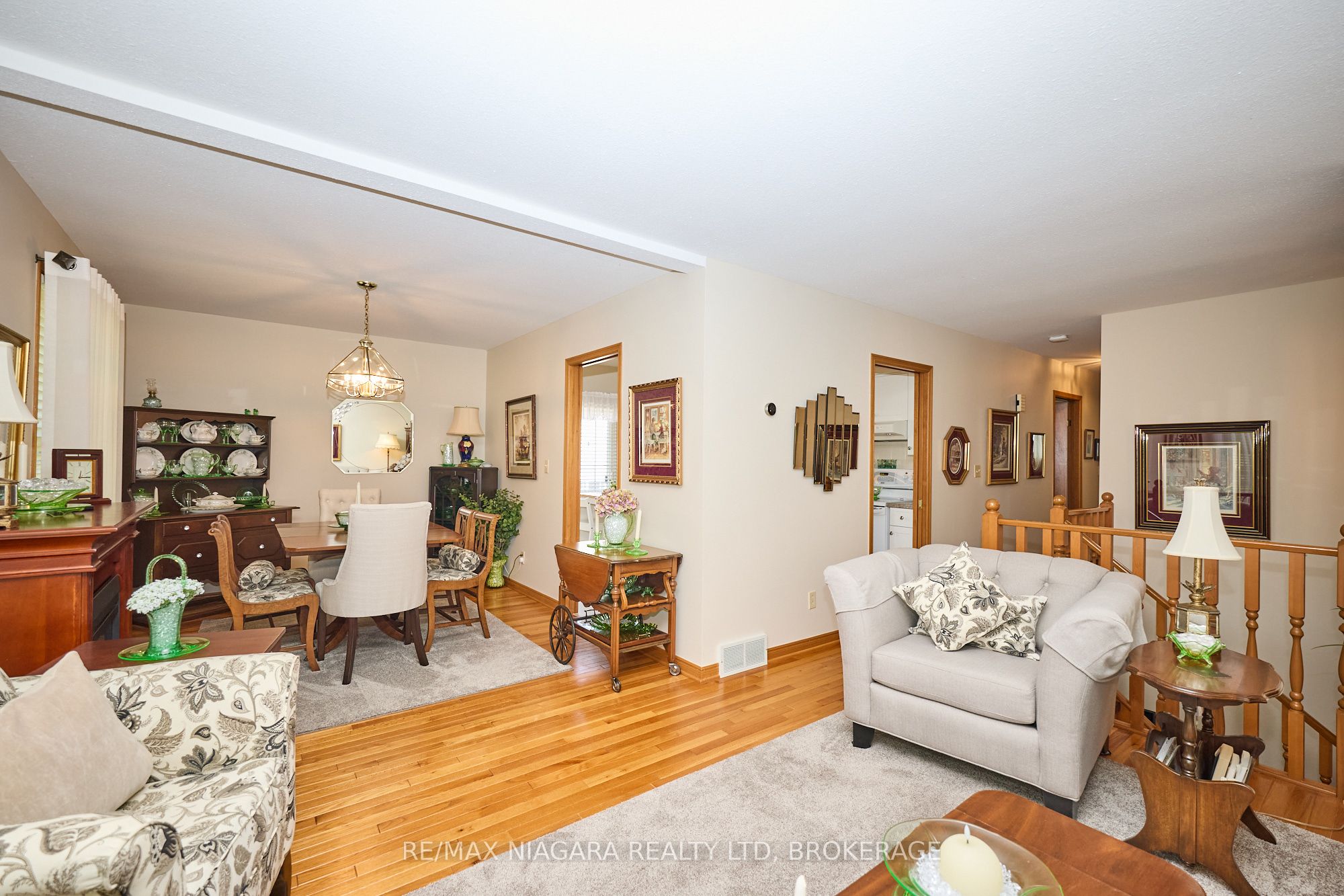 524 Lakeview Road, Fort Erie, ON L2A 4W6 photo 5