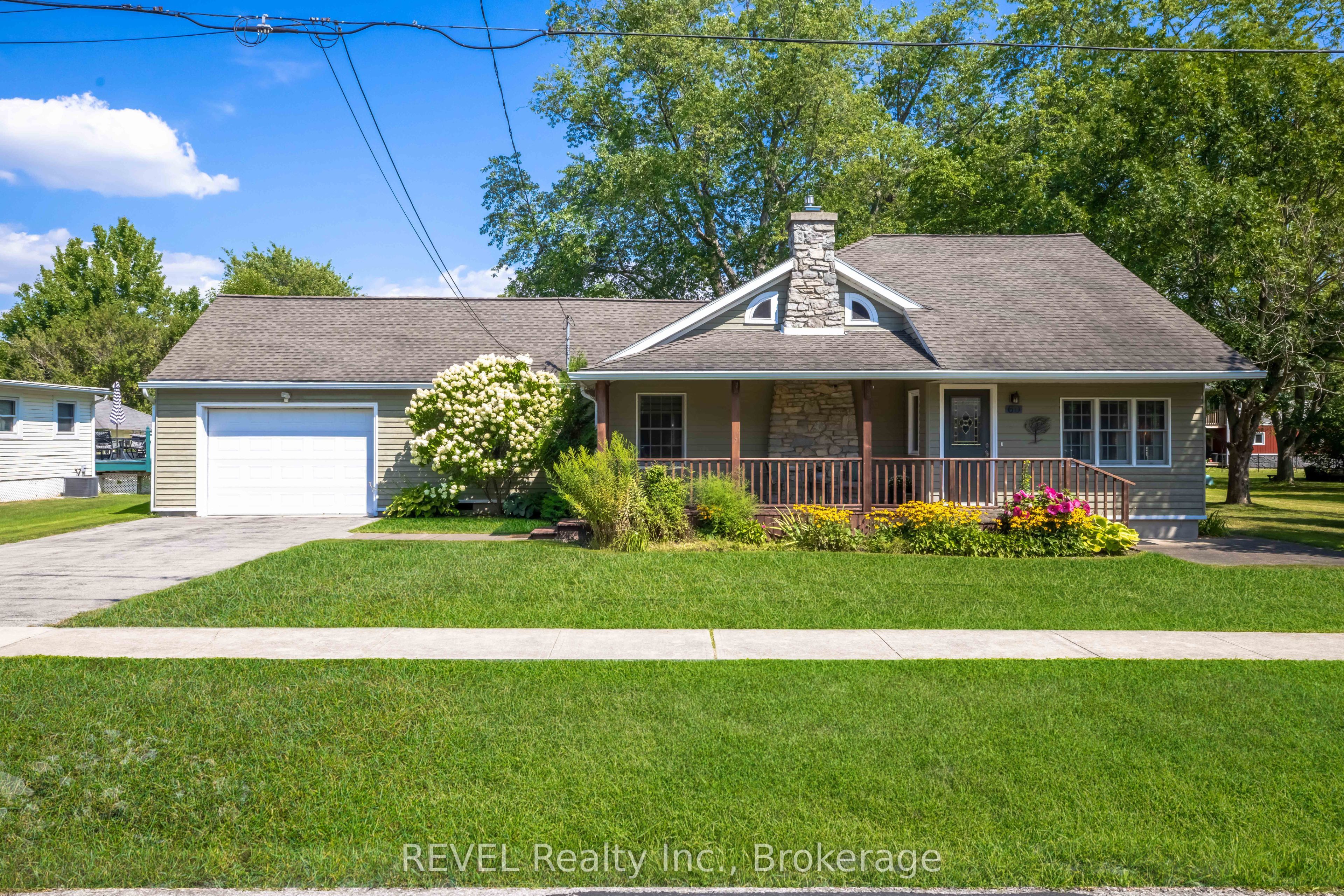 60 Bernard Avenue, Fort Erie, ON L0S 1N0