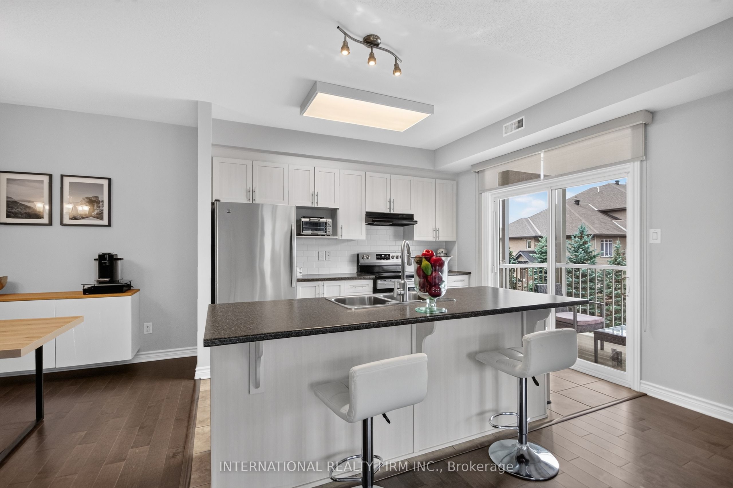 3793 Canyon Walk Drive 1, Blossom Park - Airport and Area, ON K1V 2M4 photo 5