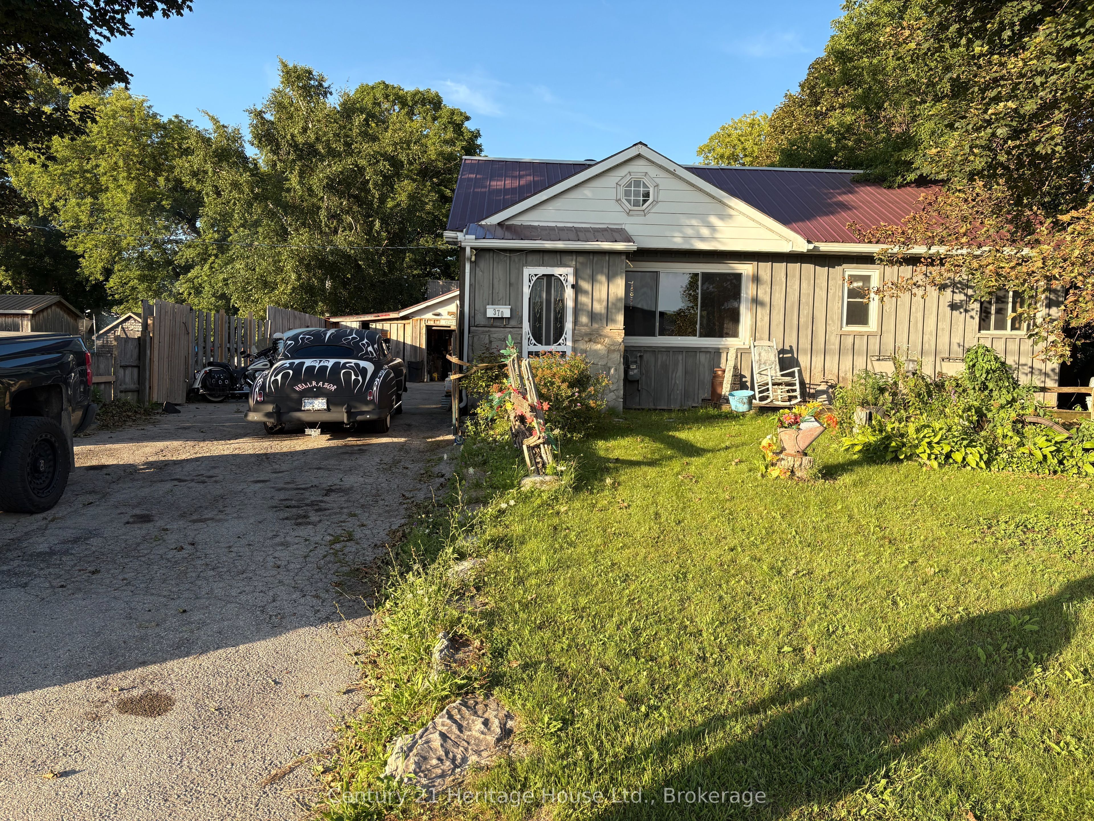 370 Foster Street, Wellington North, ON N0G 2L1