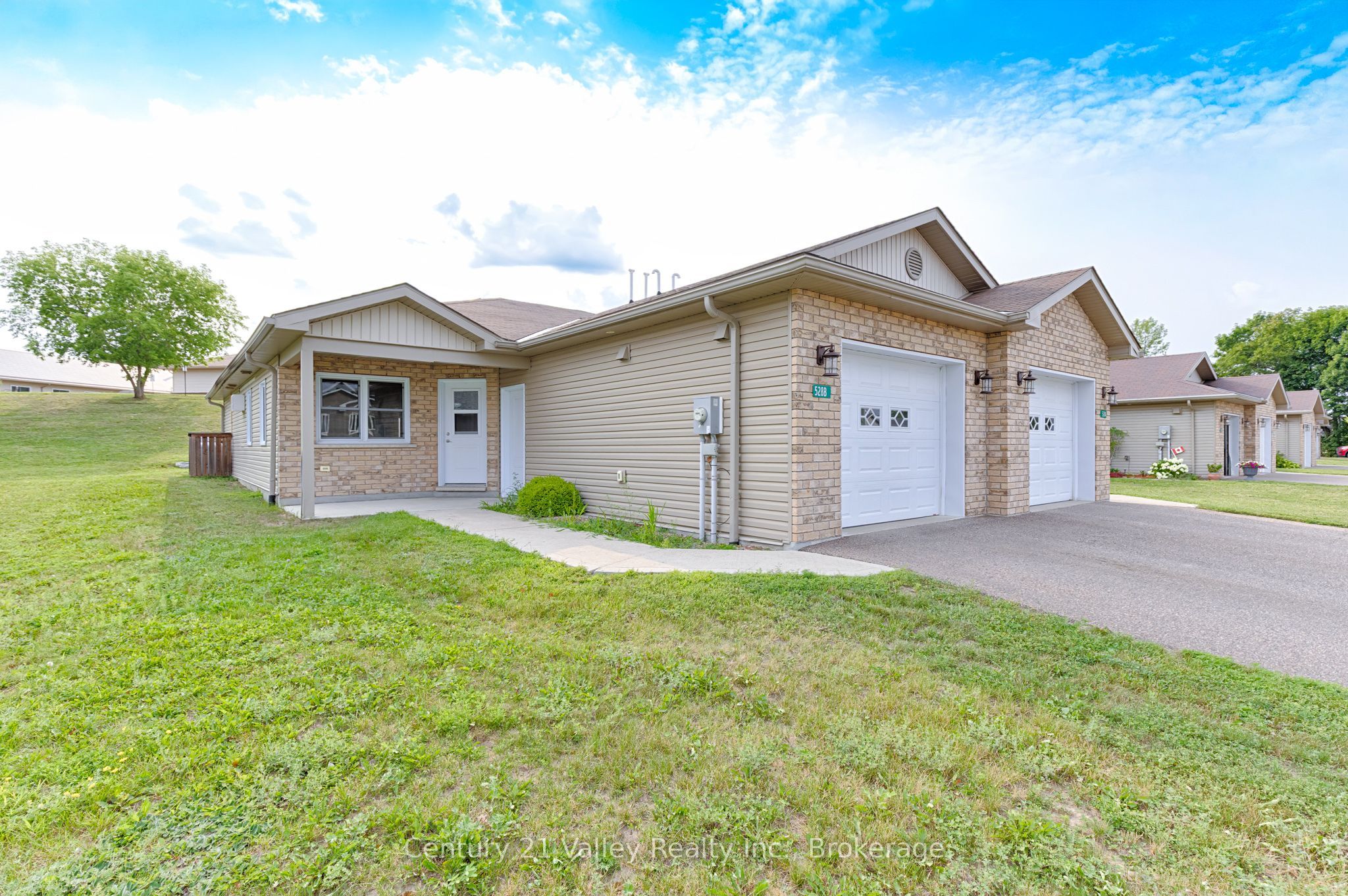 528B Wellington Street, Bonnechere Valley, ON K0J 1T0