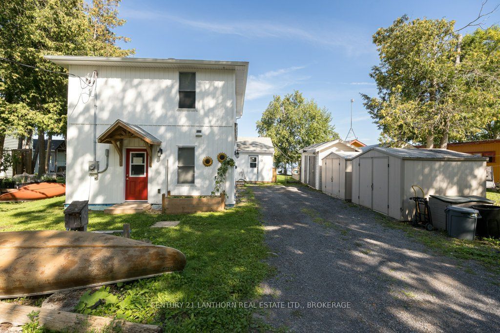 74 Cottage Lane, Greater Napanee, ON K0K 2L0 photo 2