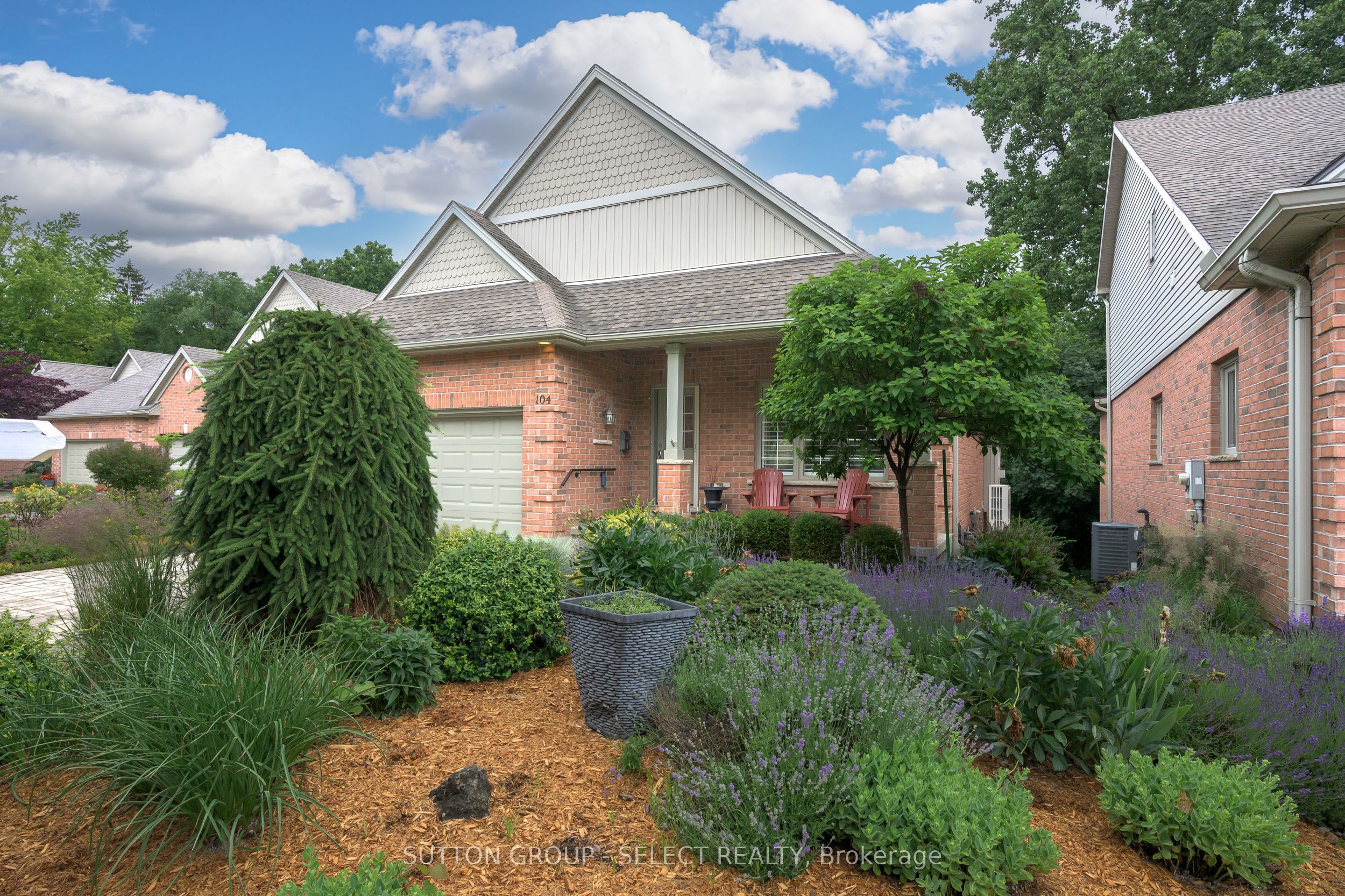 25 Becher Street 104, London South, ON N6C 1A4 photo 3