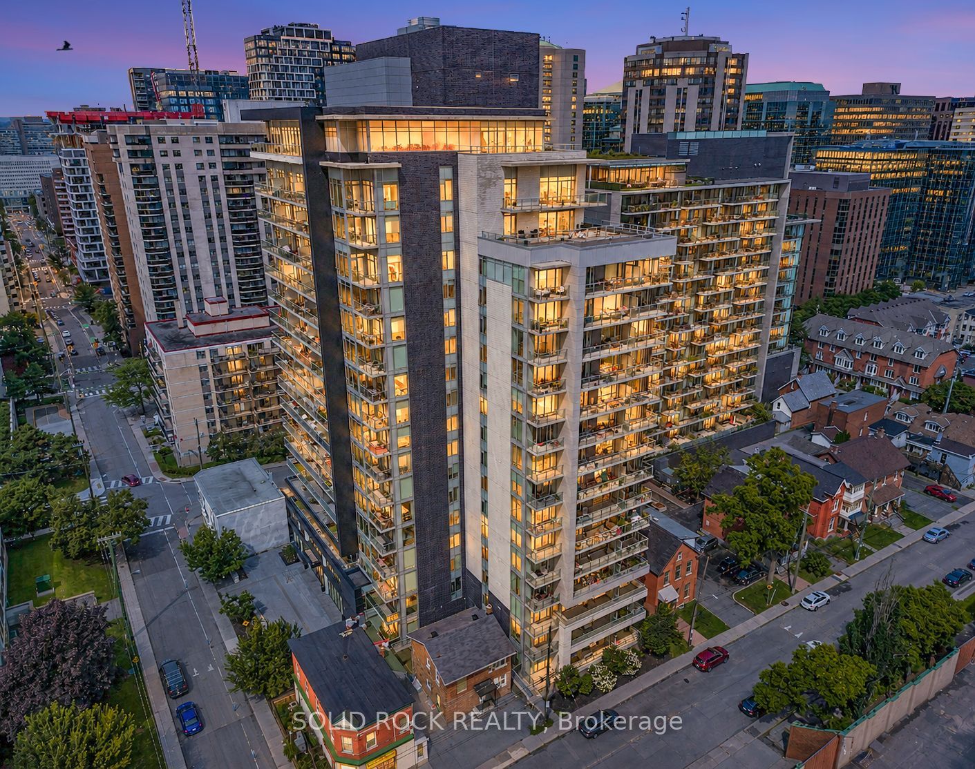 255 Bay Street 309, Ottawa Centre, ON K1R 0C5 photo 2