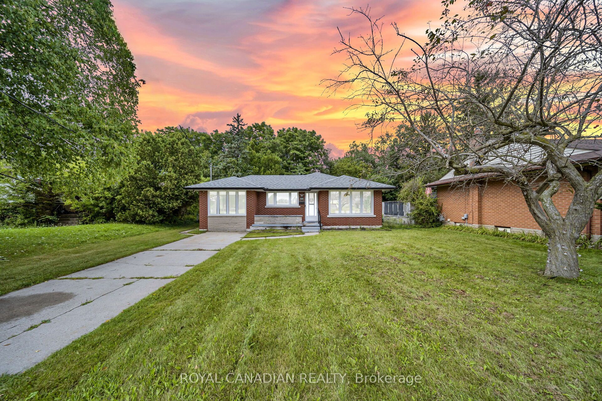 284 Cedar Crescent, Cambridge, ON N1S 1X1 photo 5