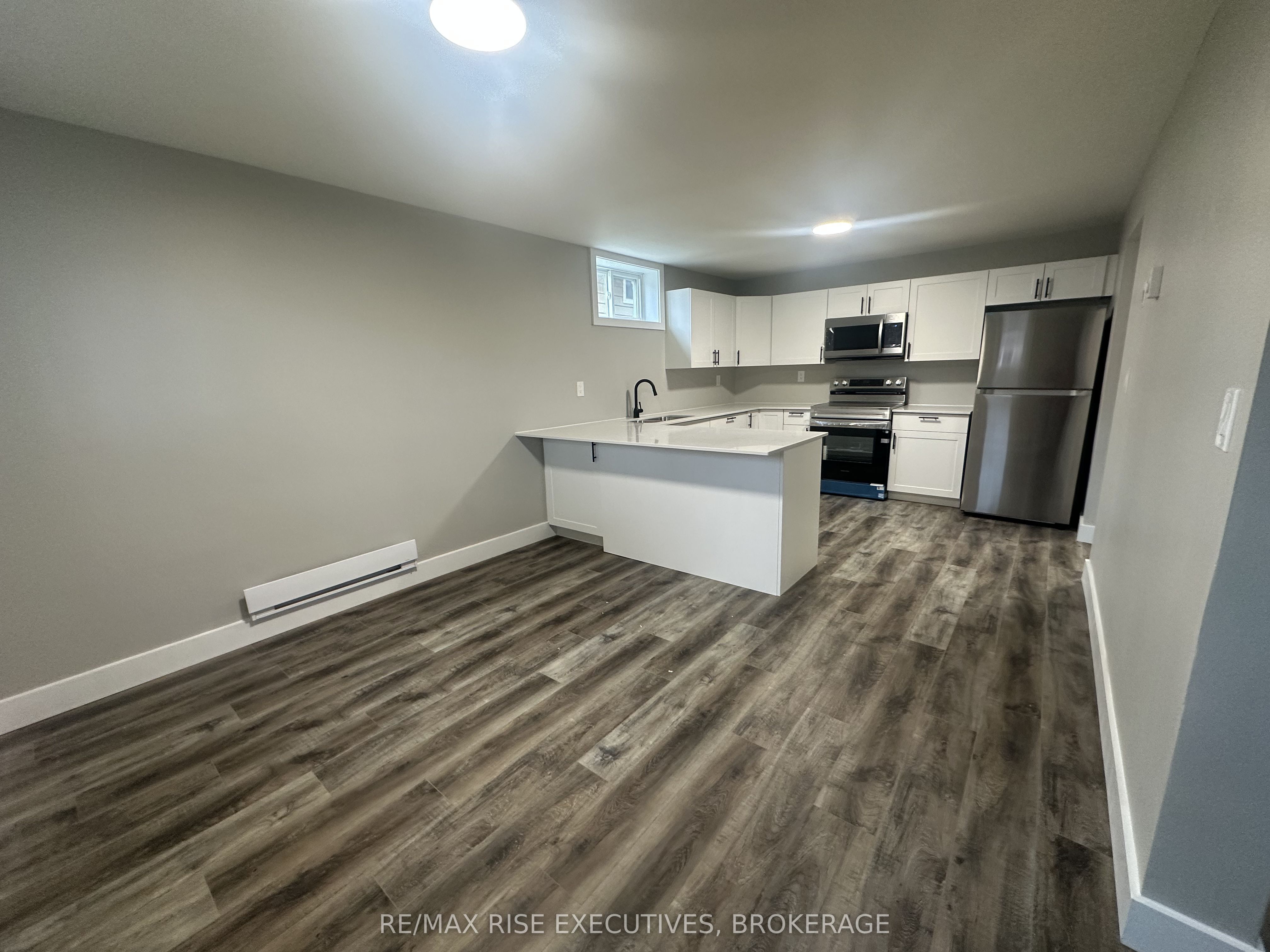 565 Emma Street 3, Gananoque, ON K7G 2Y6 photo 5