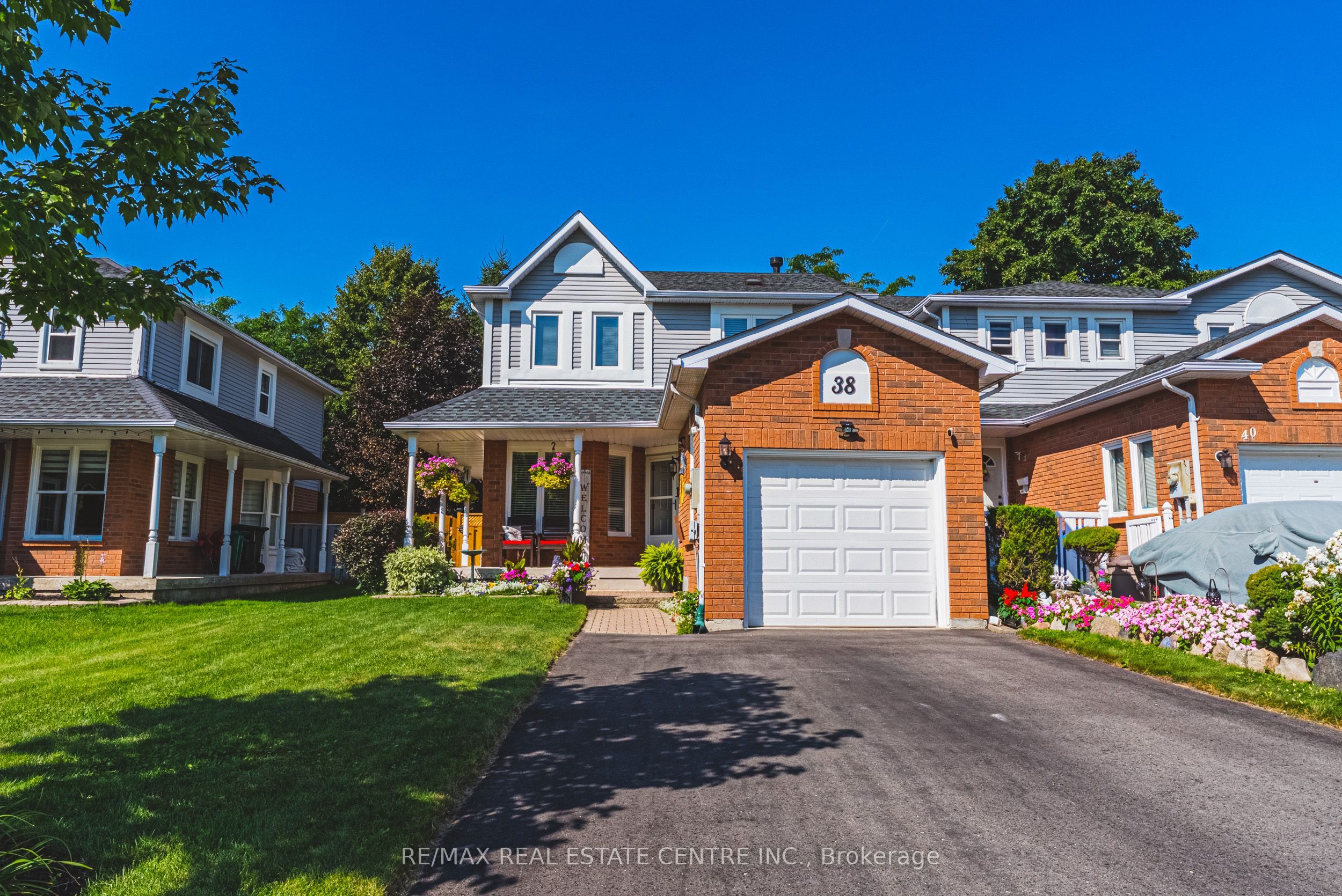 38 Fairgreen Close, Cambridge, ON N1T 1T6 photo 2