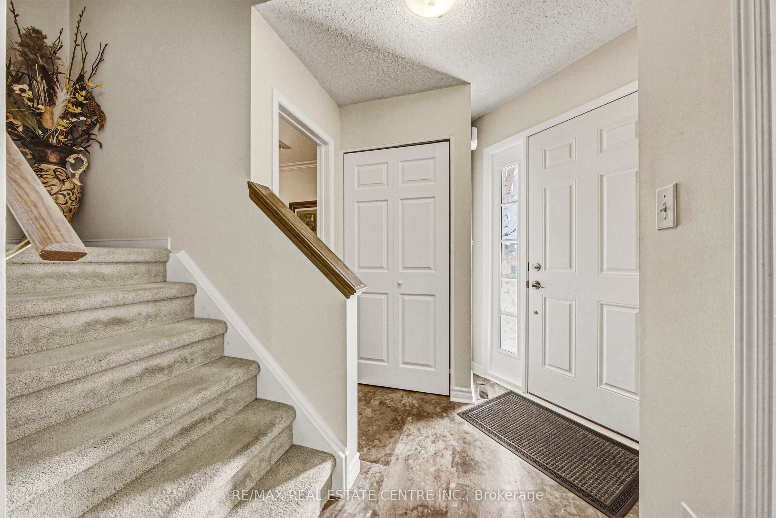 38 Fairgreen Close, Cambridge, ON N1T 1T6 photo 5