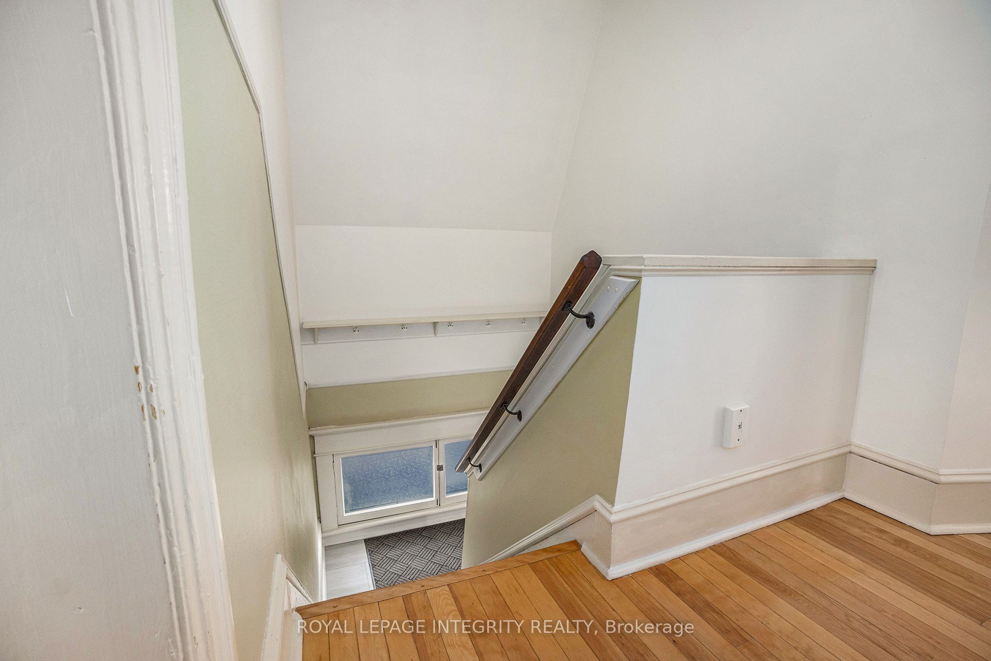 220 Powell Avenue 4, Glebe - Ottawa East and Area, ON K1S 2A5 photo 4