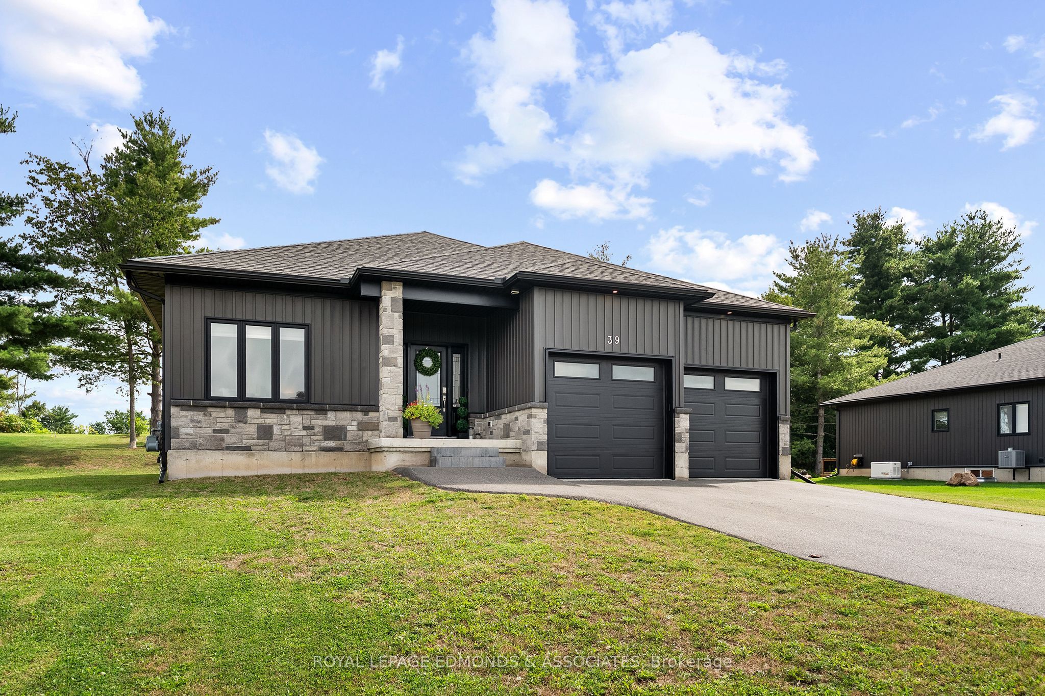 39 Morrison Drive, Whitewater Region, ON K0J 1K0