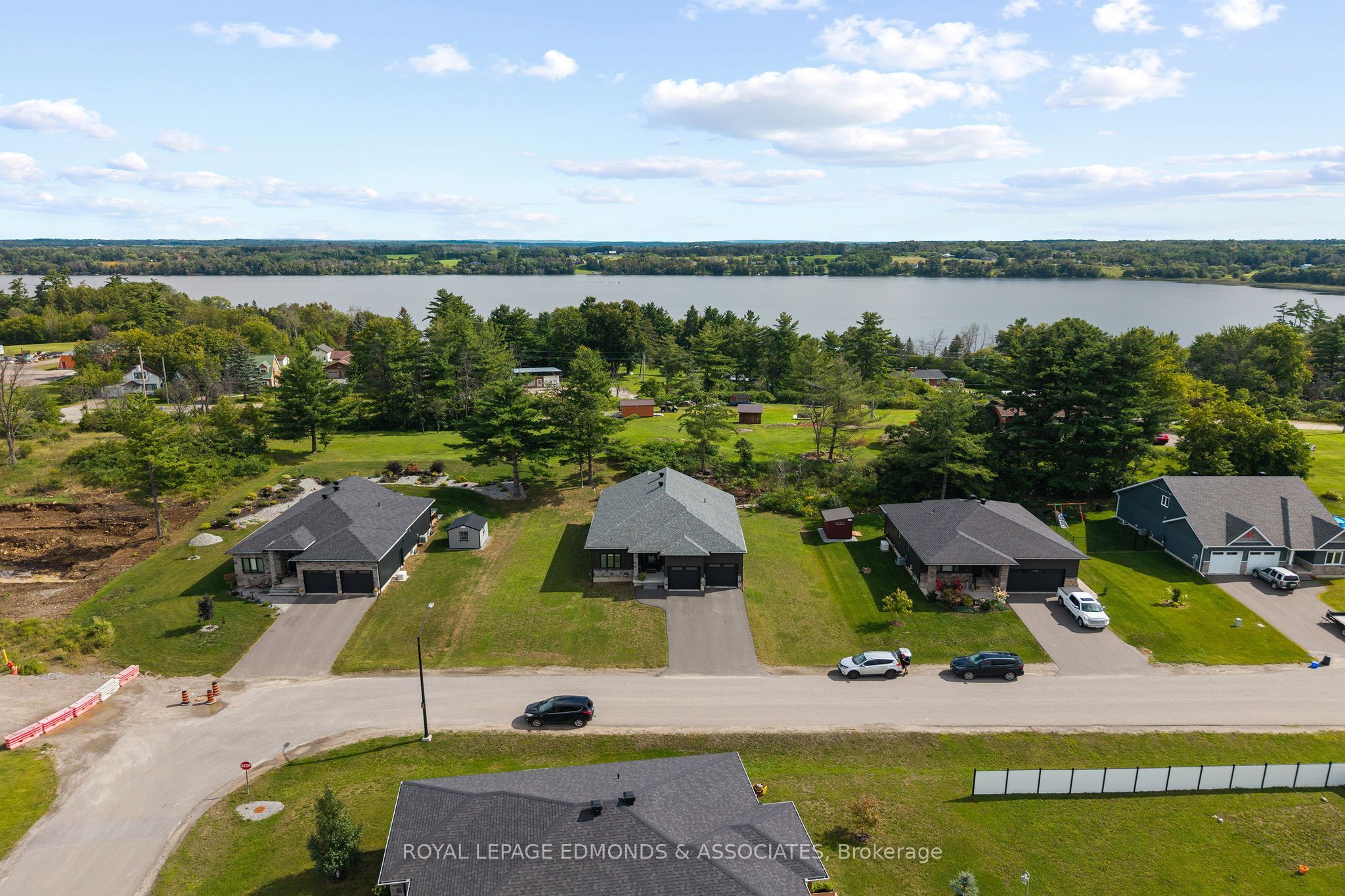 39 Morrison Drive, Whitewater Region, ON K0J 1K0 photo 4