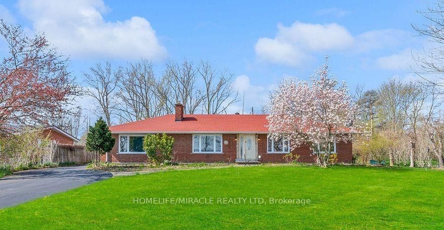 3035 Niagara Parkway, Fort Erie, ON L2A 5M4