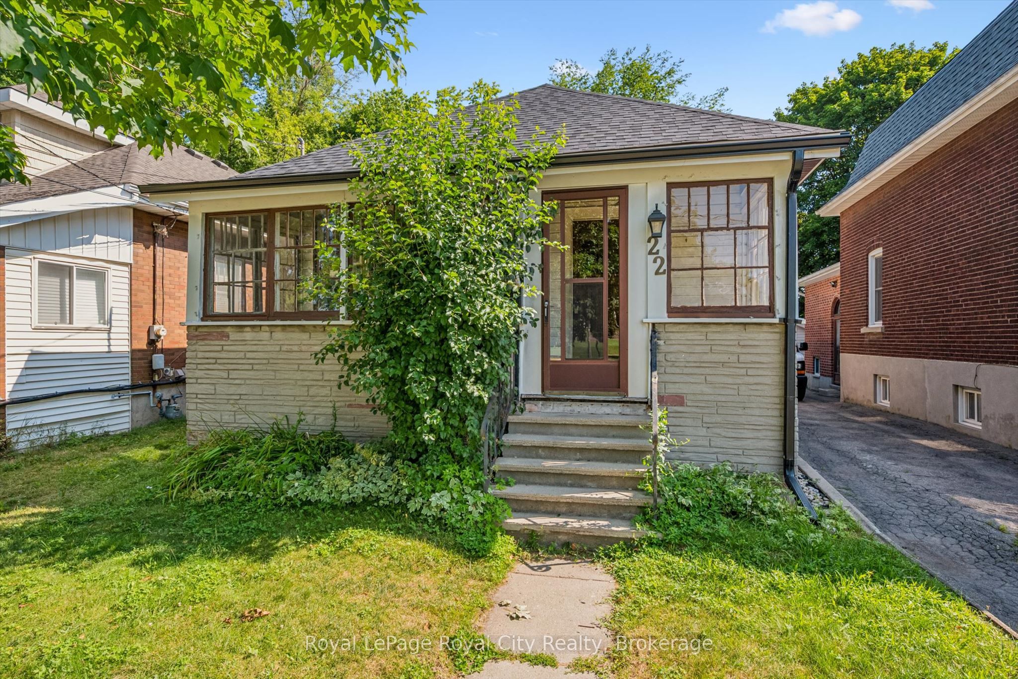22 Boult Avenue, Guelph, ON N1E 5W7 photo 2
