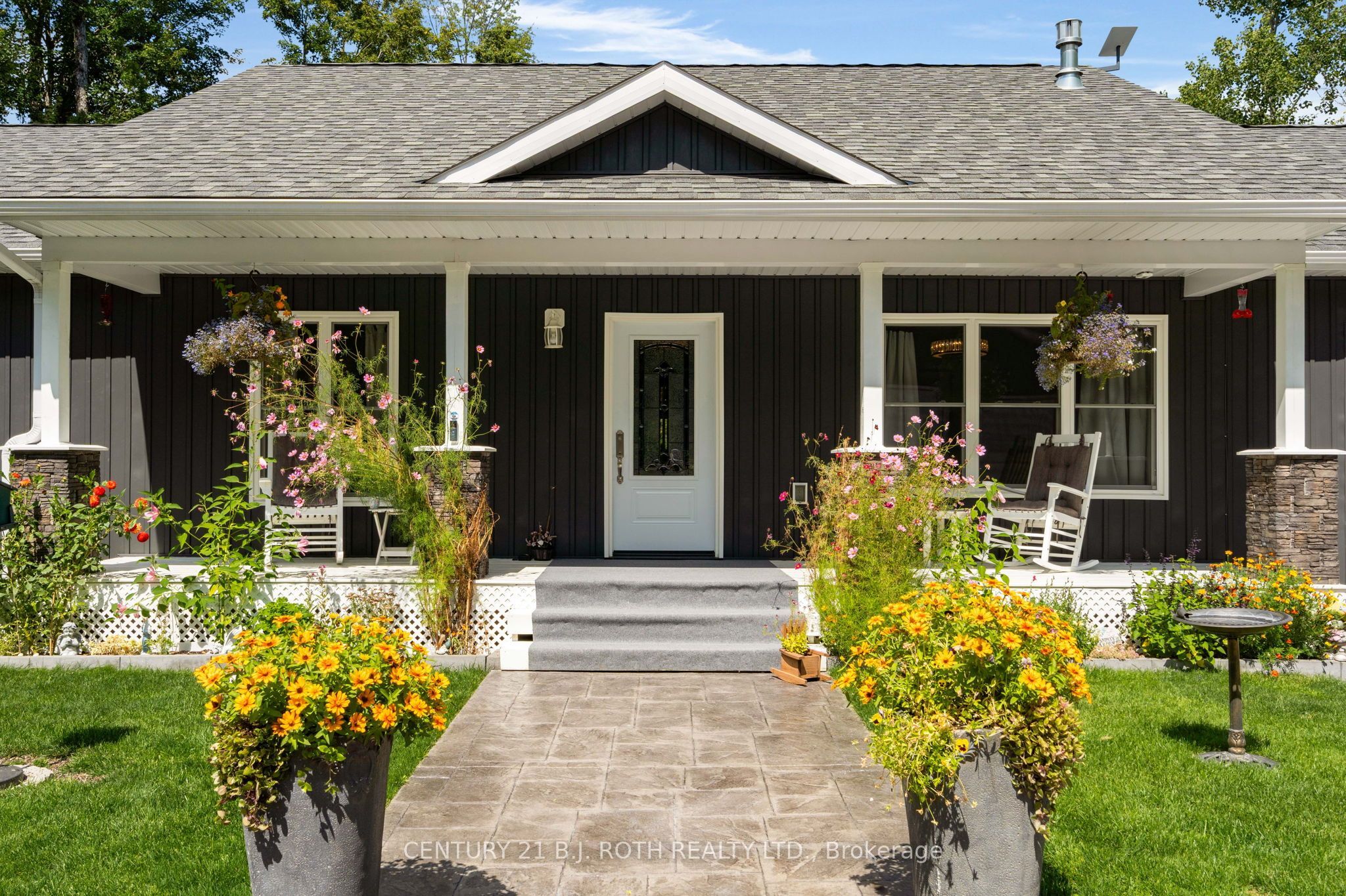233 Northern Avenue, Trent Lakes, ON K0M 1A0 photo 3