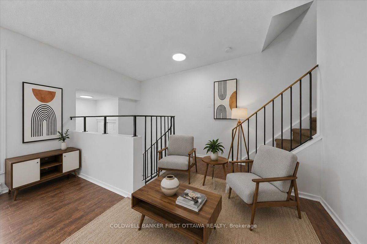 2640 Draper Avenue 44, Parkway Park - Queensway Terrace S and Area, ON K2H 8V3 photo 3