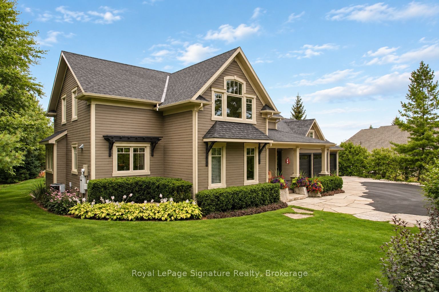 376 Sunset Boulevard, Blue Mountains, ON N0H 2P0 photo 2