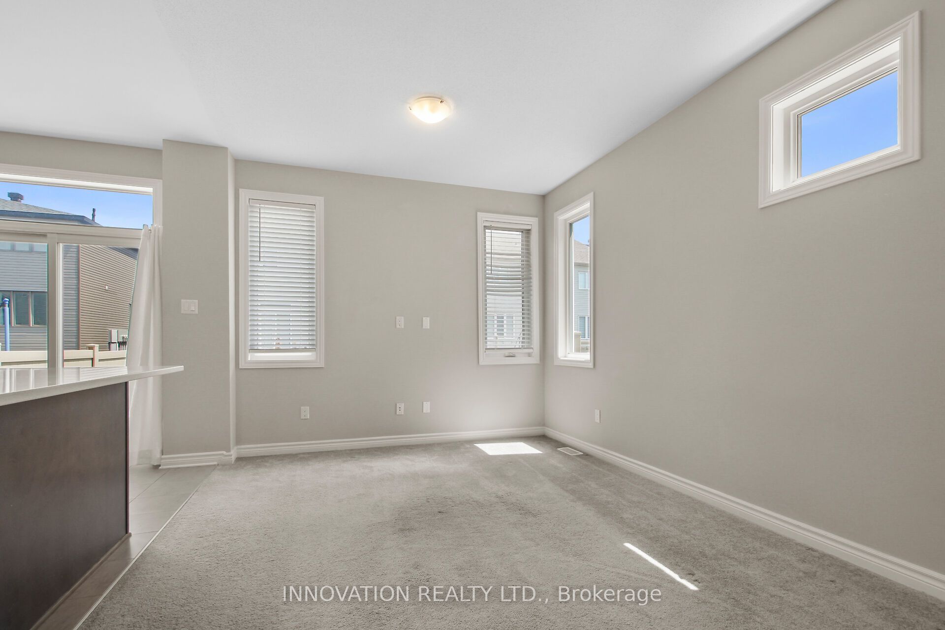 210 Bandelier Way, Stittsville - Munster - Richmond, ON K2S 2J4 photo 4