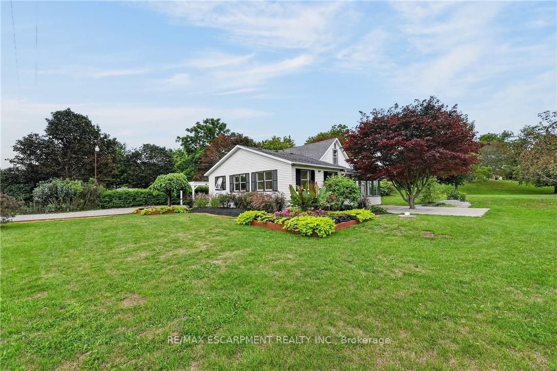 6 Mohawk Point Road, Haldimand, ON N0A 1K0 photo 2