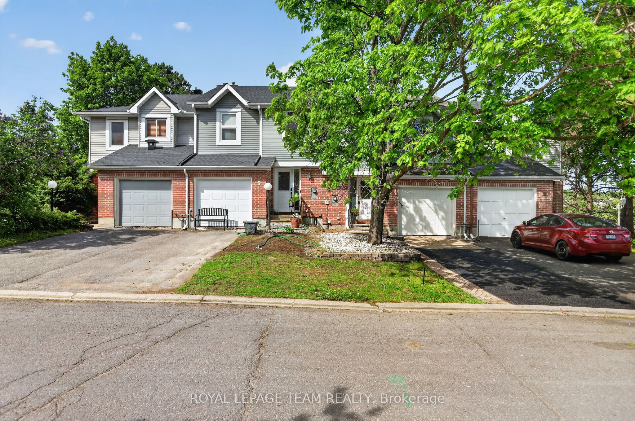 4 Mill Hill Road, Bells Corners and South to Fallowfield, ON K2H 9N4 photo 2