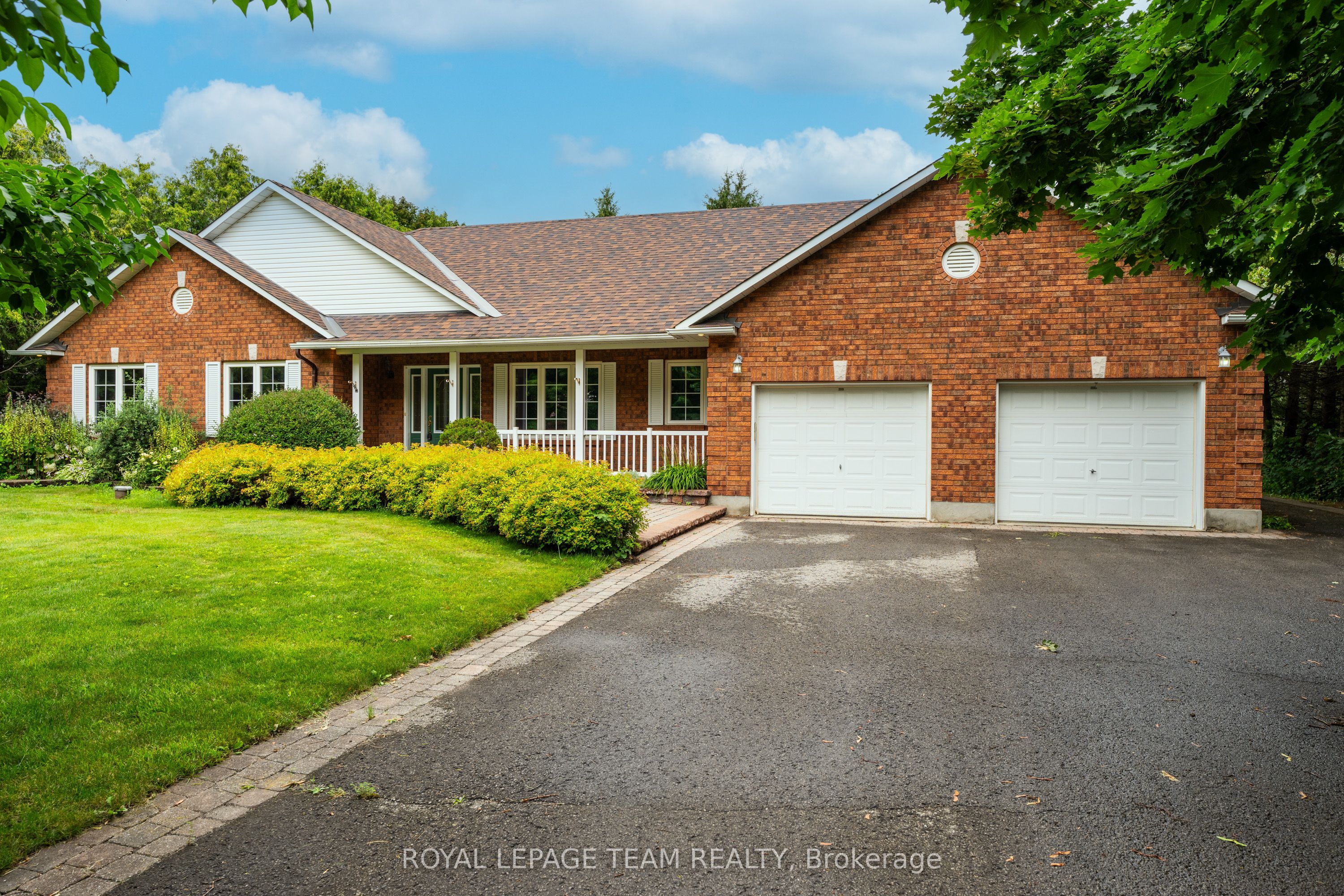 6543 Wheatfield Crescent, Greely - Metcalfe - Osgoode - Vernon and Area, ON K4P 1E9 photo 2