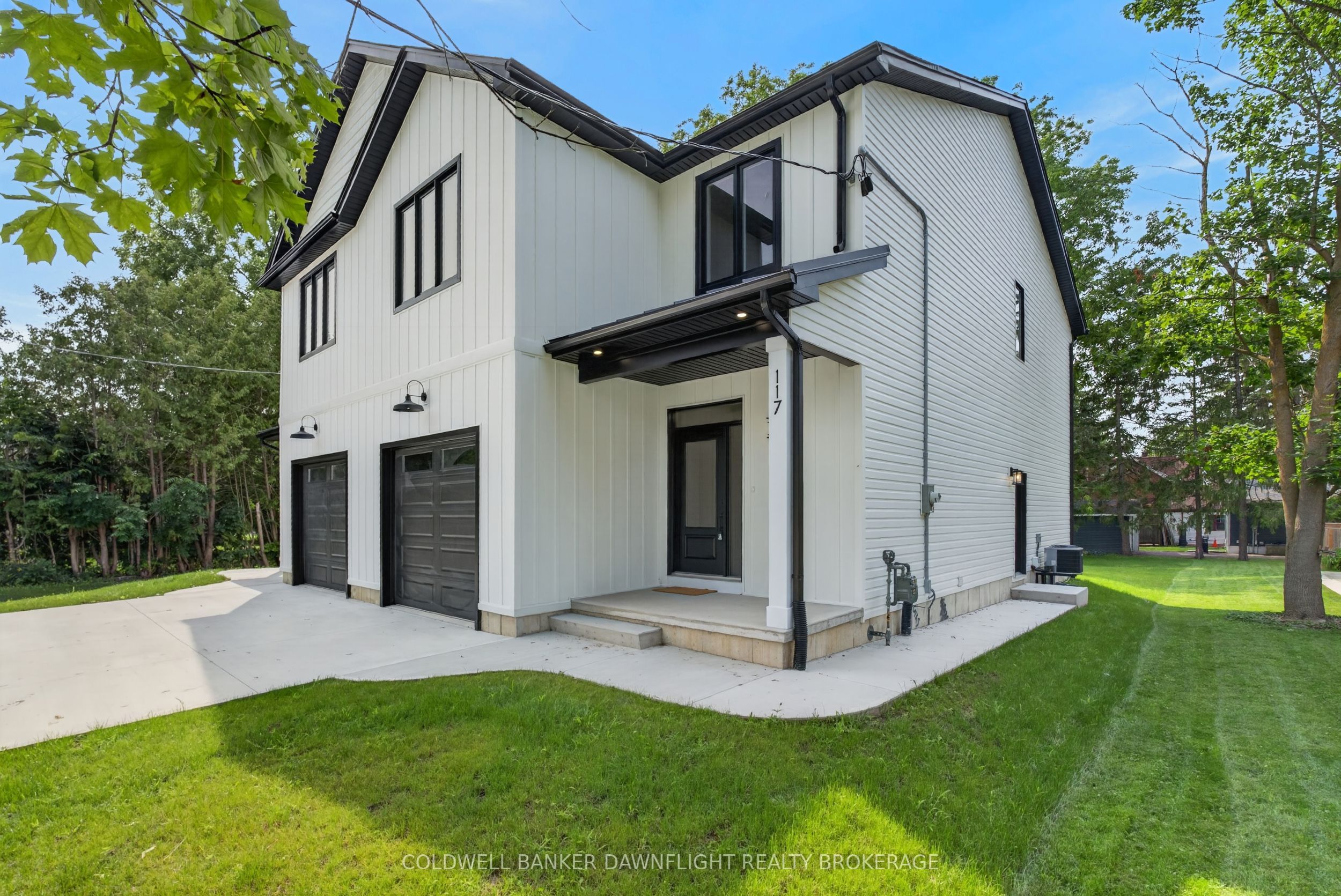 117 James Street, North Middlesex, ON N0M 1A0 photo 2
