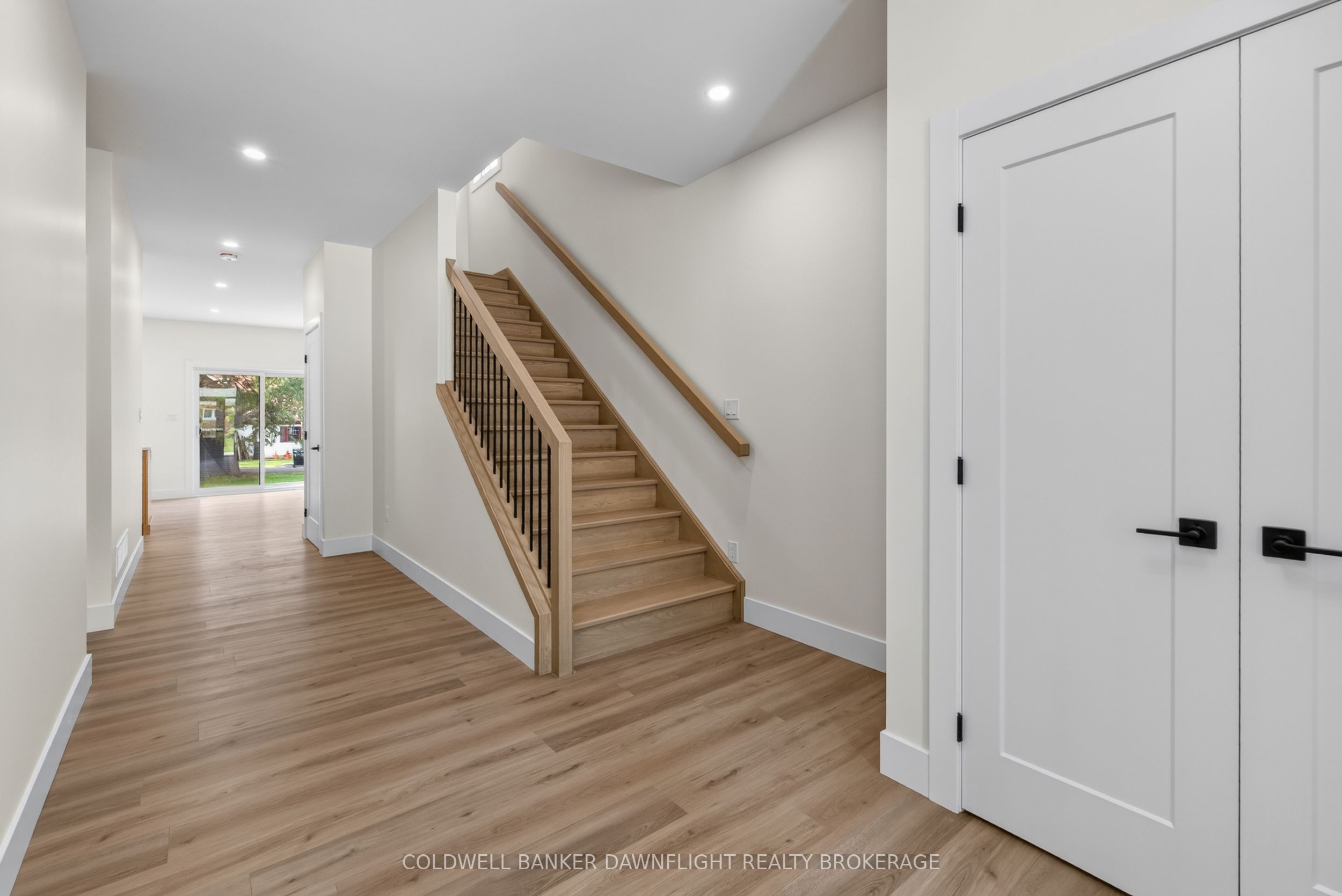 117 James Street, North Middlesex, ON N0M 1A0 photo 4