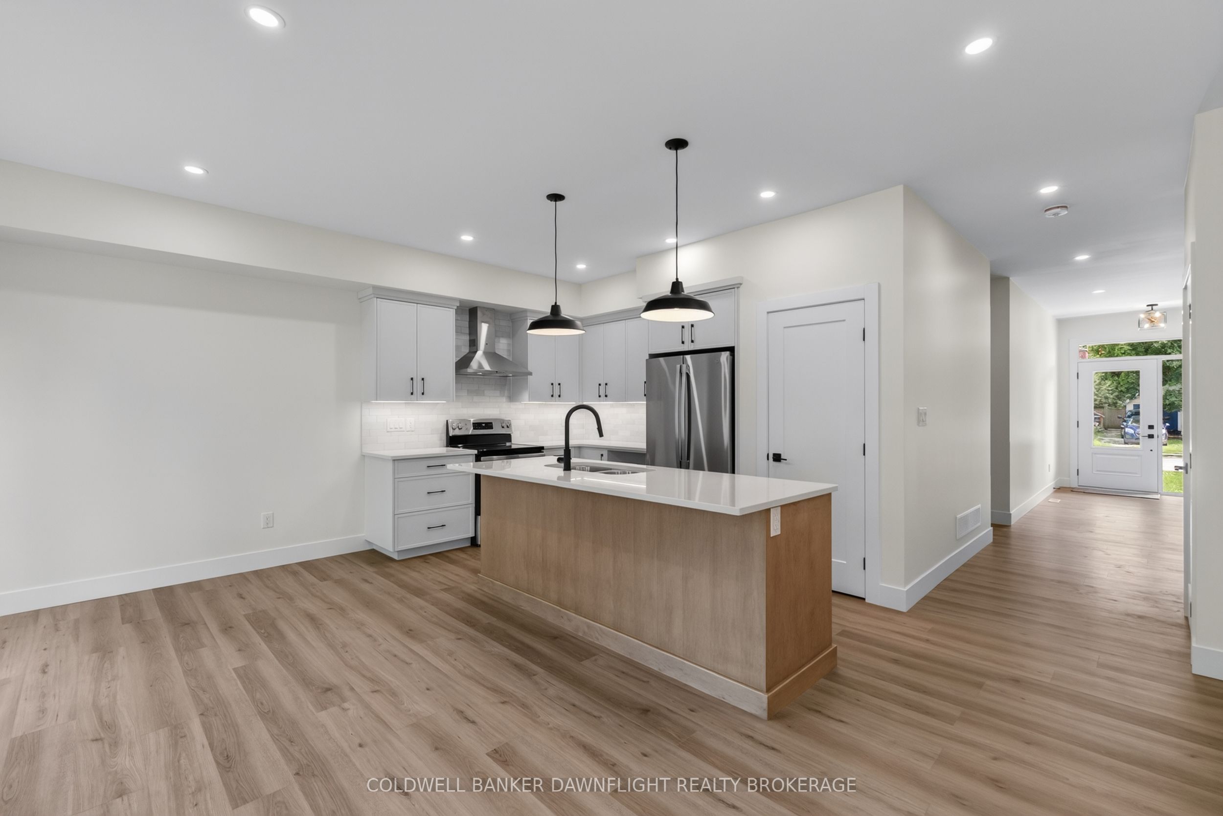 119 James Street, North Middlesex, ON N0M 1A0 photo 4