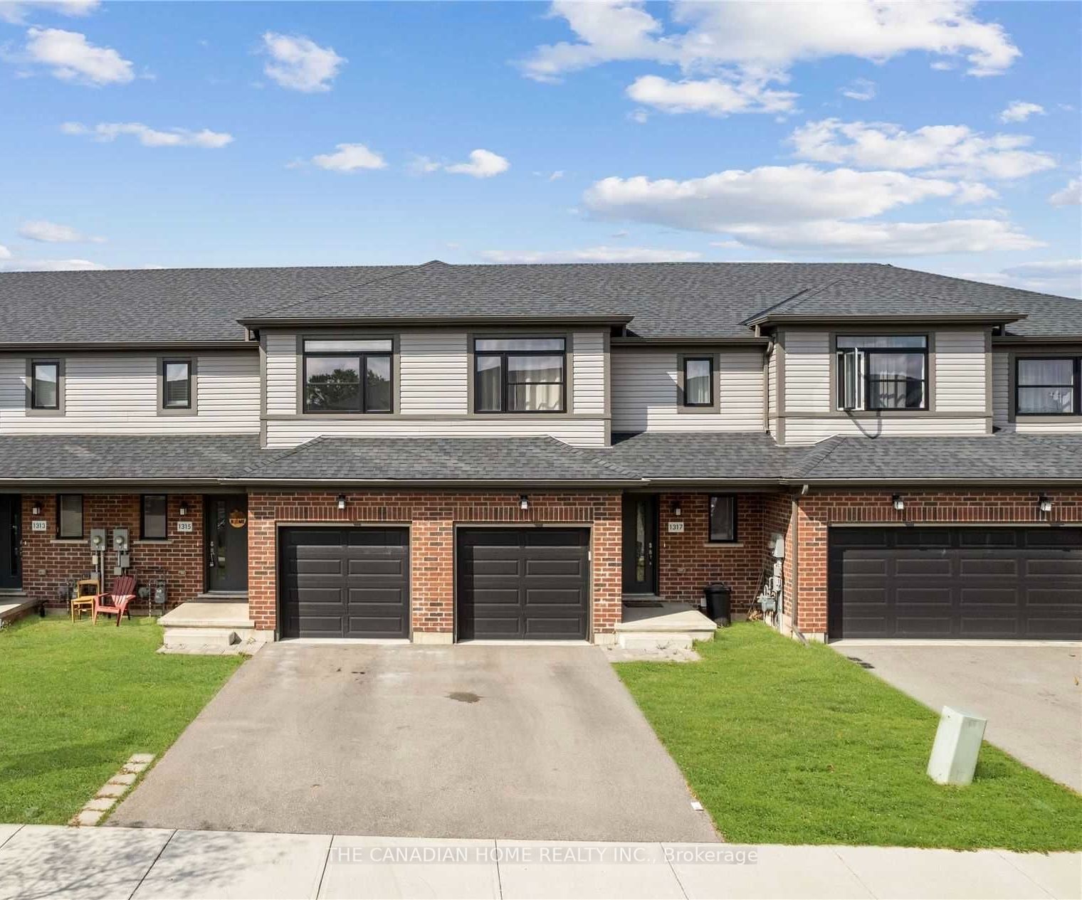 1315 Michael Circle, London East, ON N5V 0B8