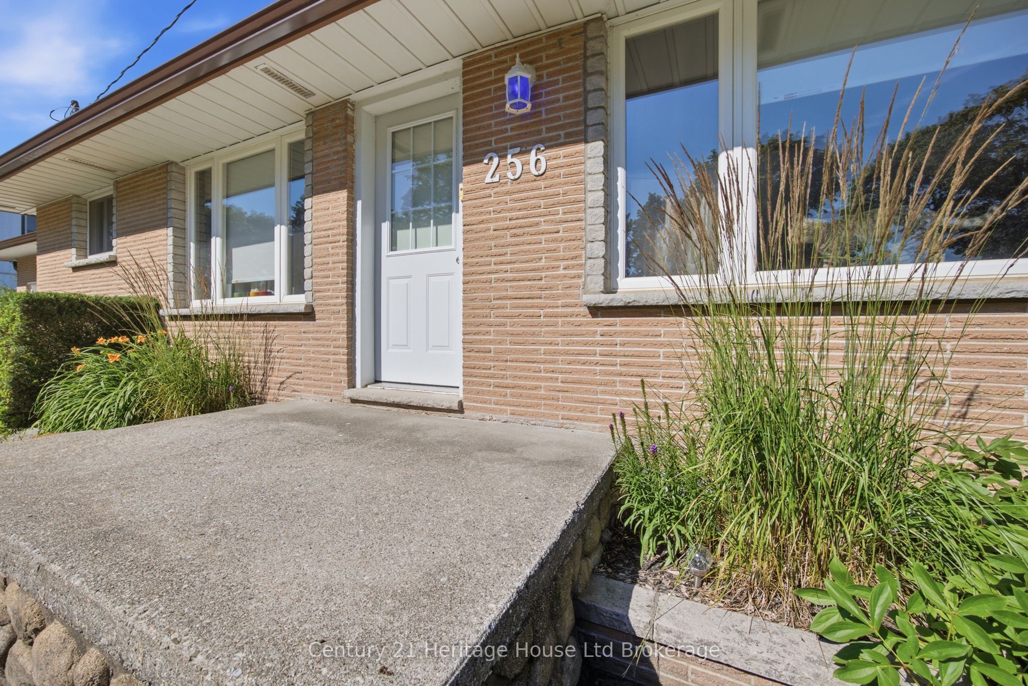 256 Markwell Street, Norfolk, ON N4B 2R2 photo 3