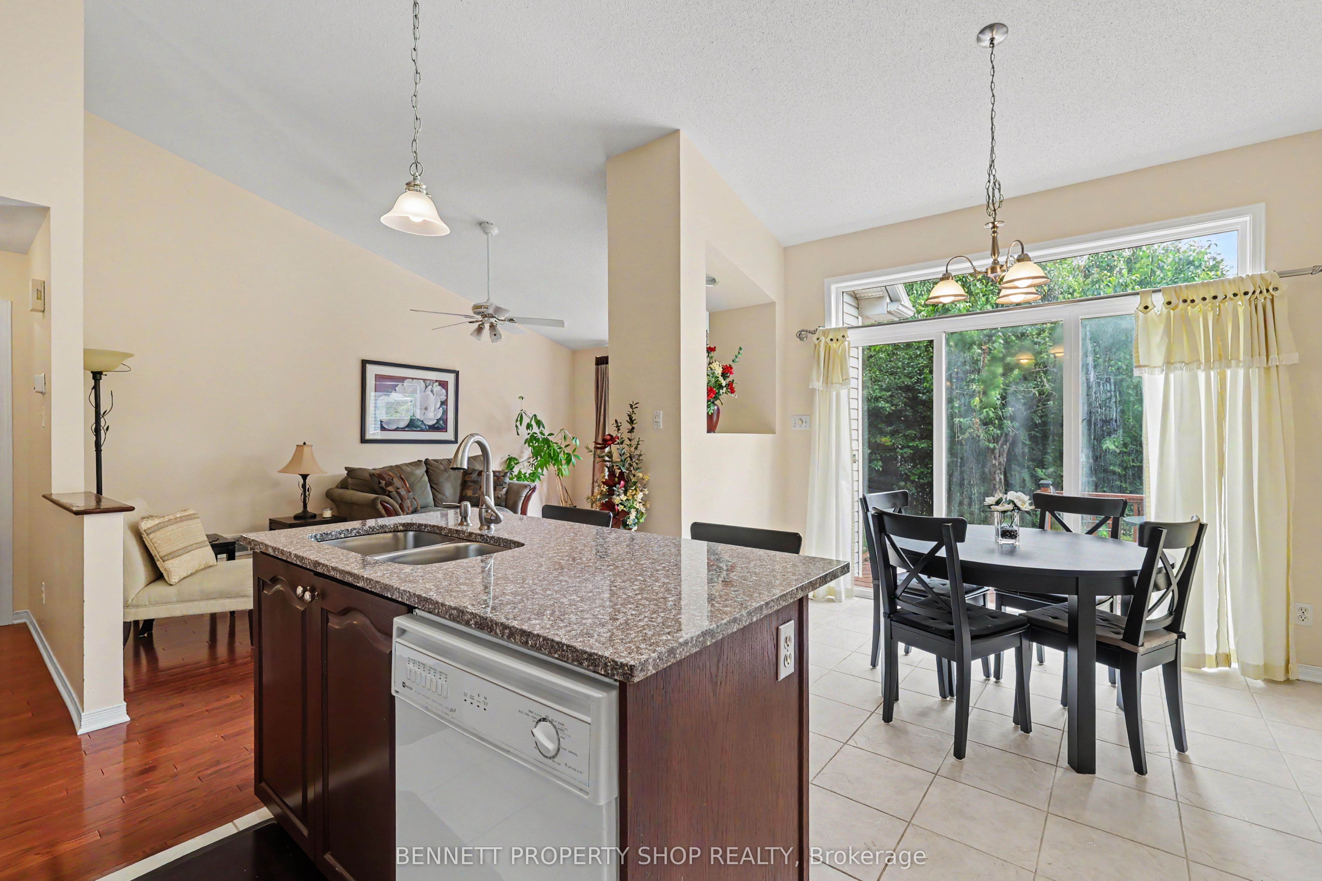 4 Burnstead Crescent, Kanata, ON K2M 2T4 photo 5