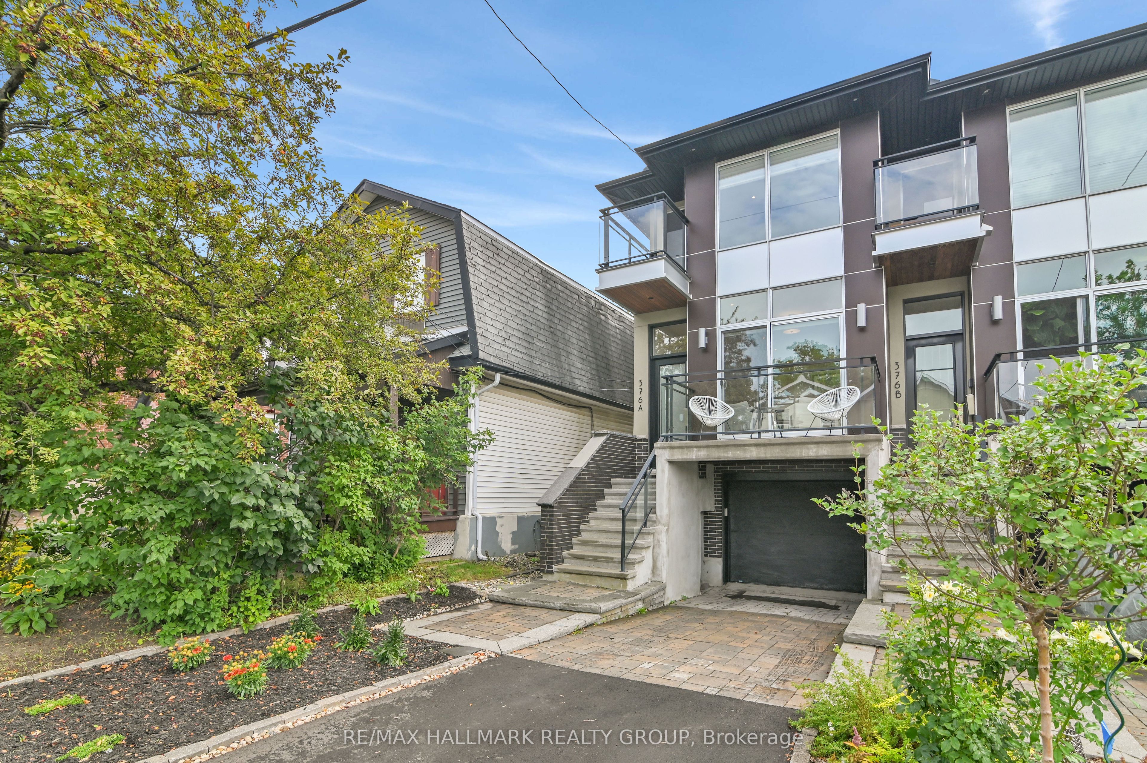 376A Wilmont Avenue, Carlingwood - Westboro and Area, ON K2A 0B1 photo 2