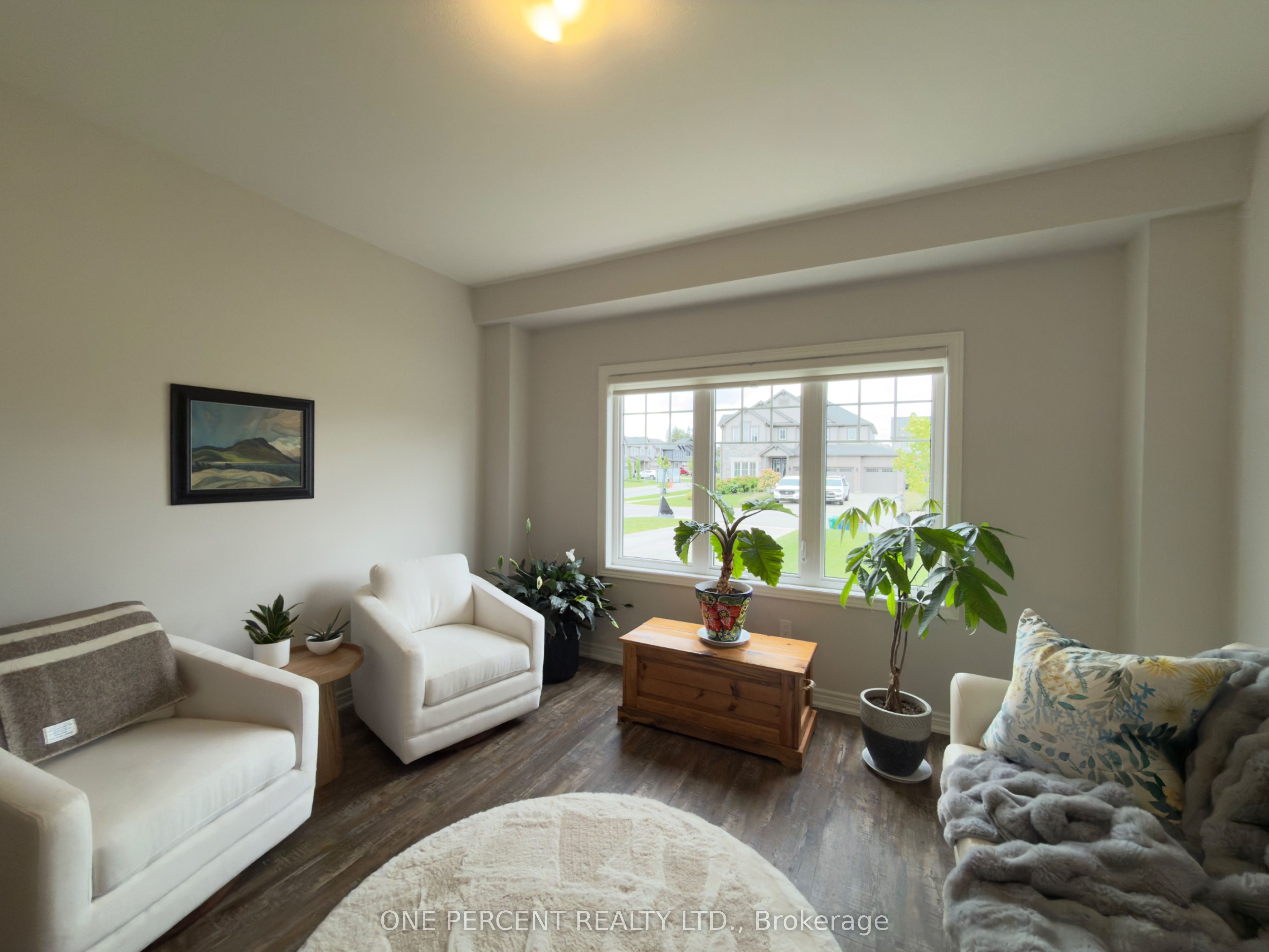 3606 Carolinia Court, Fort Erie, ON L0S 1N0 photo 2