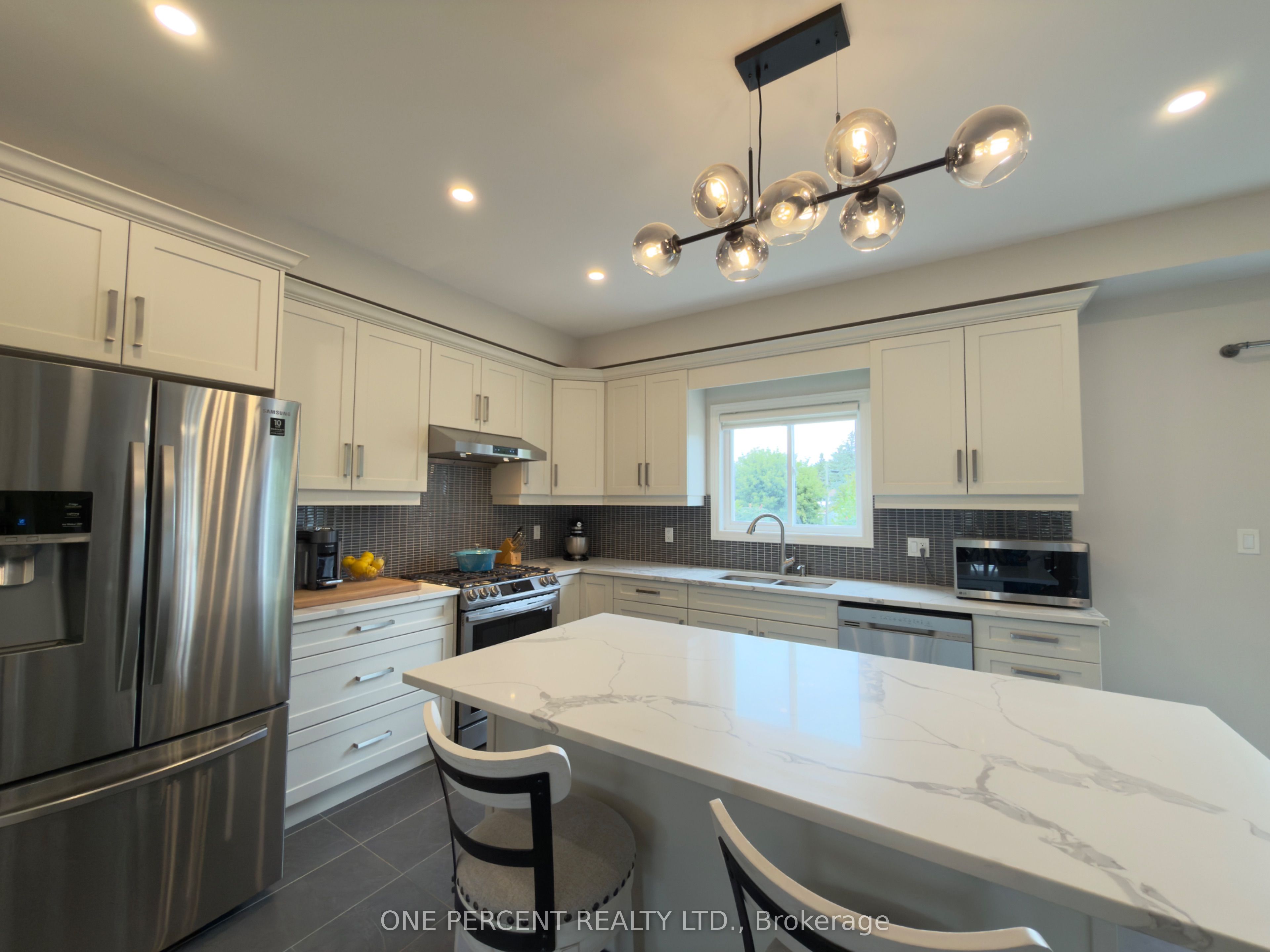 3606 Carolinia Court, Fort Erie, ON L0S 1N0 photo 5