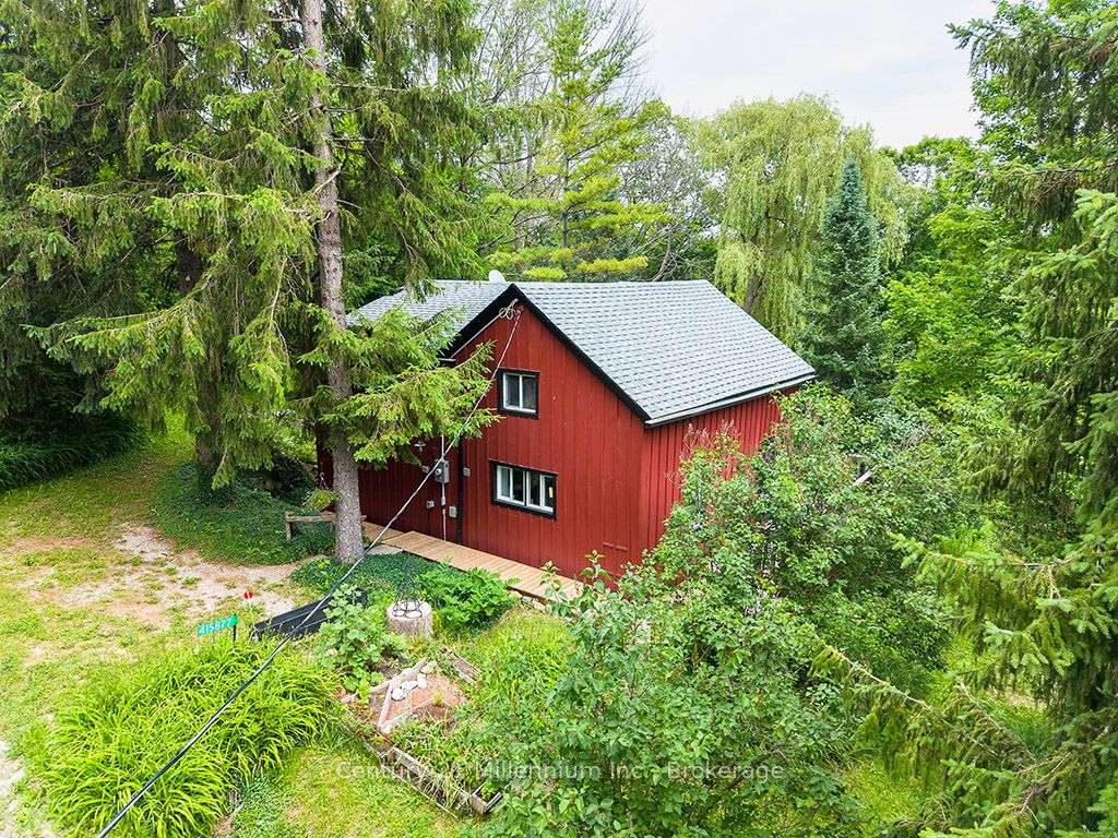 415877 Tenth Line, Blue Mountains, ON N0H 1J0 photo 3