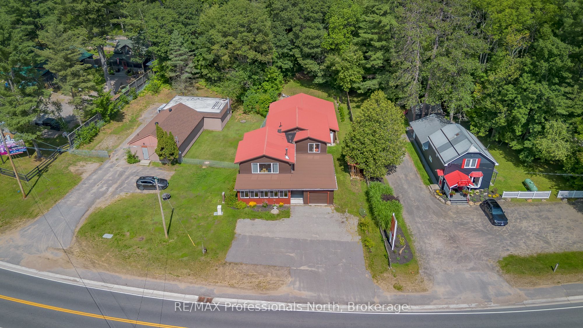 2831 60 Highway, Lake of Bays, ON P0A 1H0 photo 2