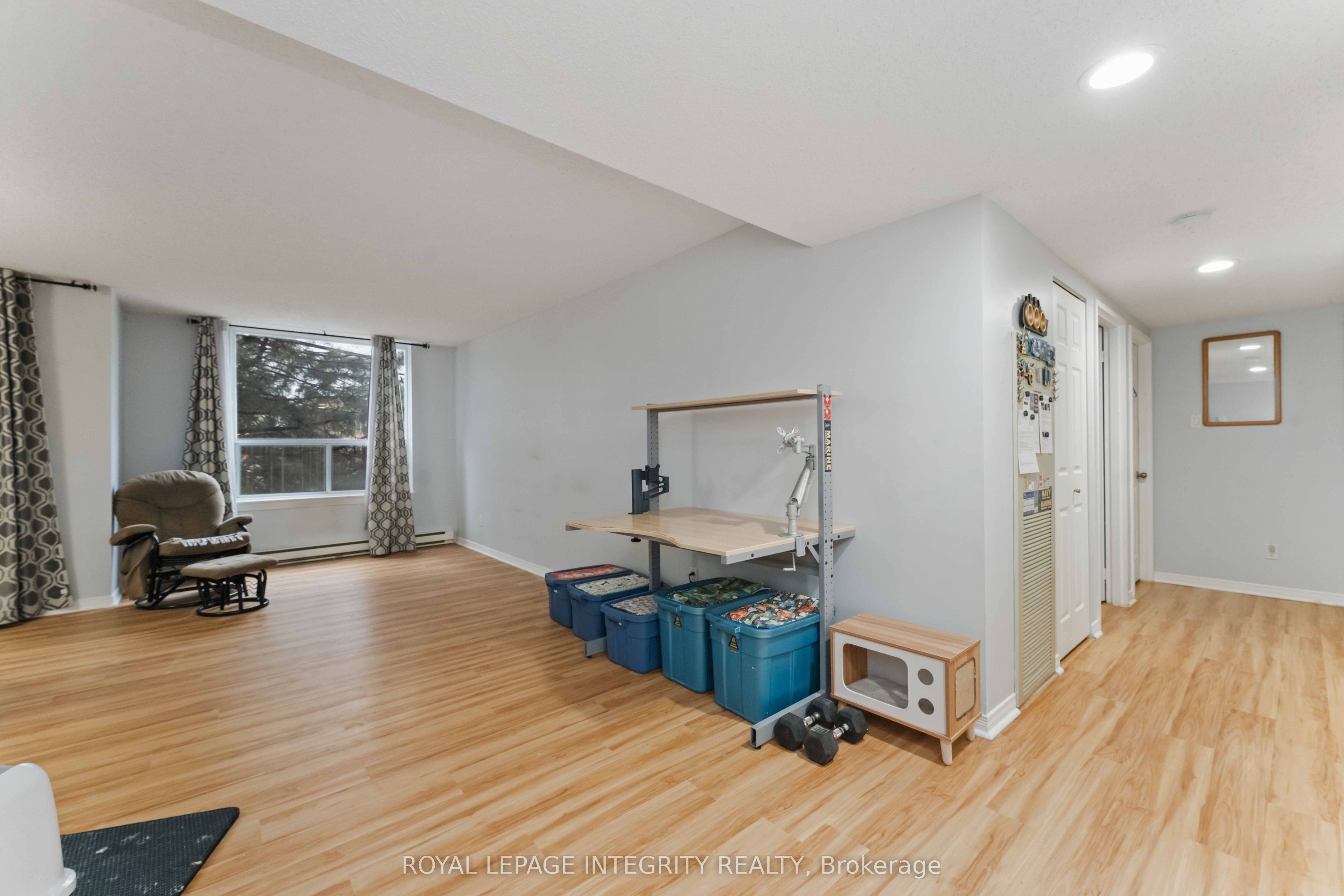 215 Parkdale Avenue 208, West Centre Town, ON K1Y 4T8 photo 5