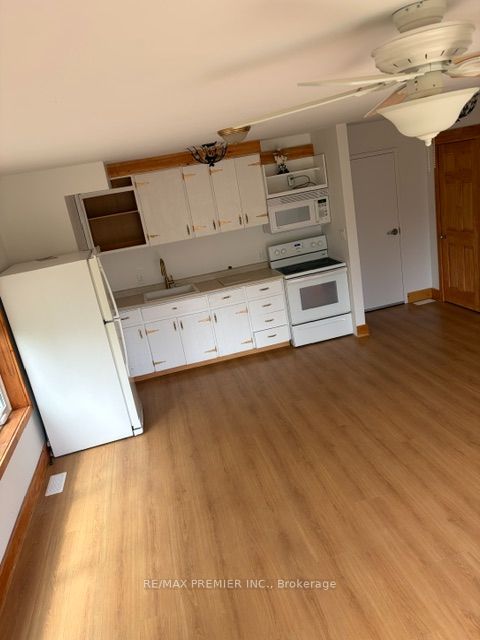 109 Patricia Drive, Blue Mountains, ON L9Y 0P1 photo 5
