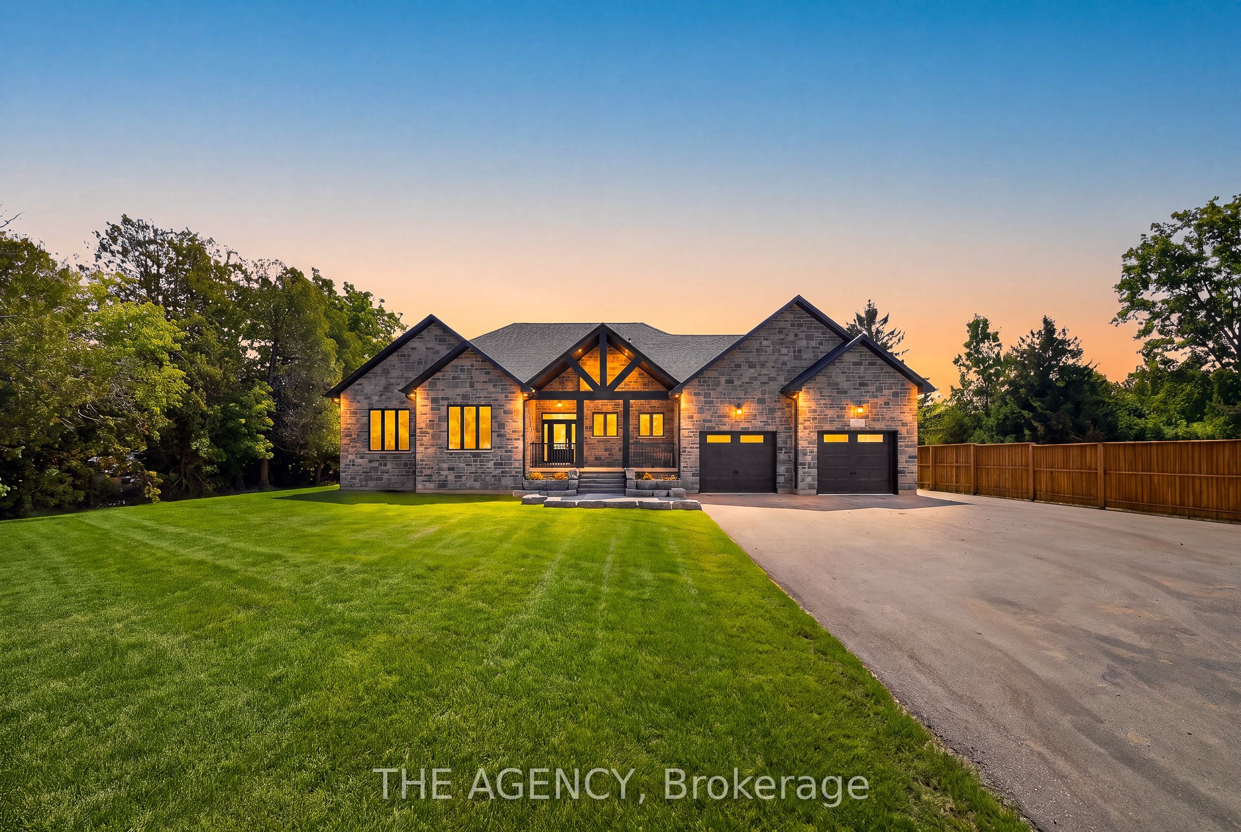 75 Robinson Road, Cambridge, ON N1R 5S7