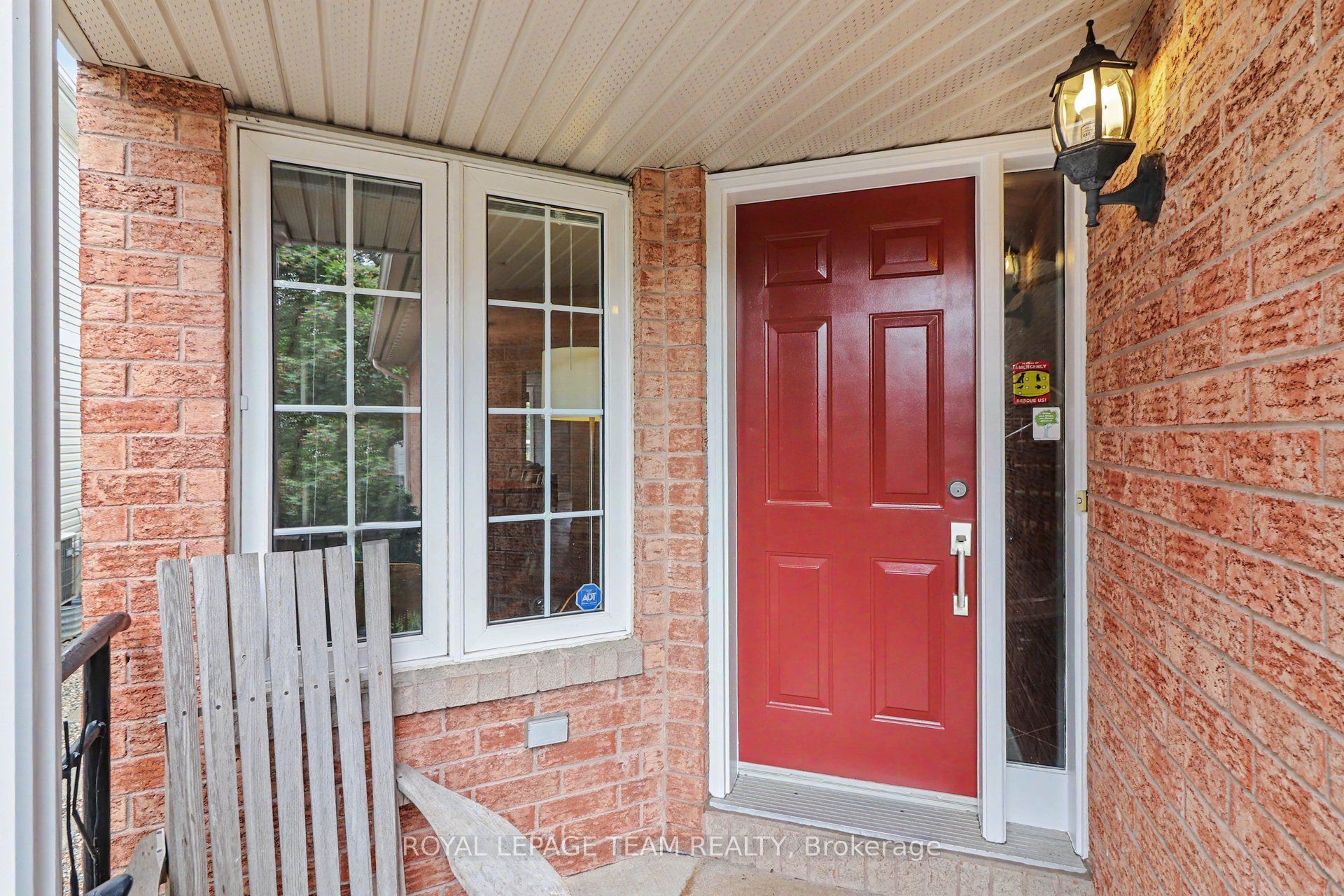 45 Coleridge Street, Carlington - Central Park, ON K2C 4G2 photo 5