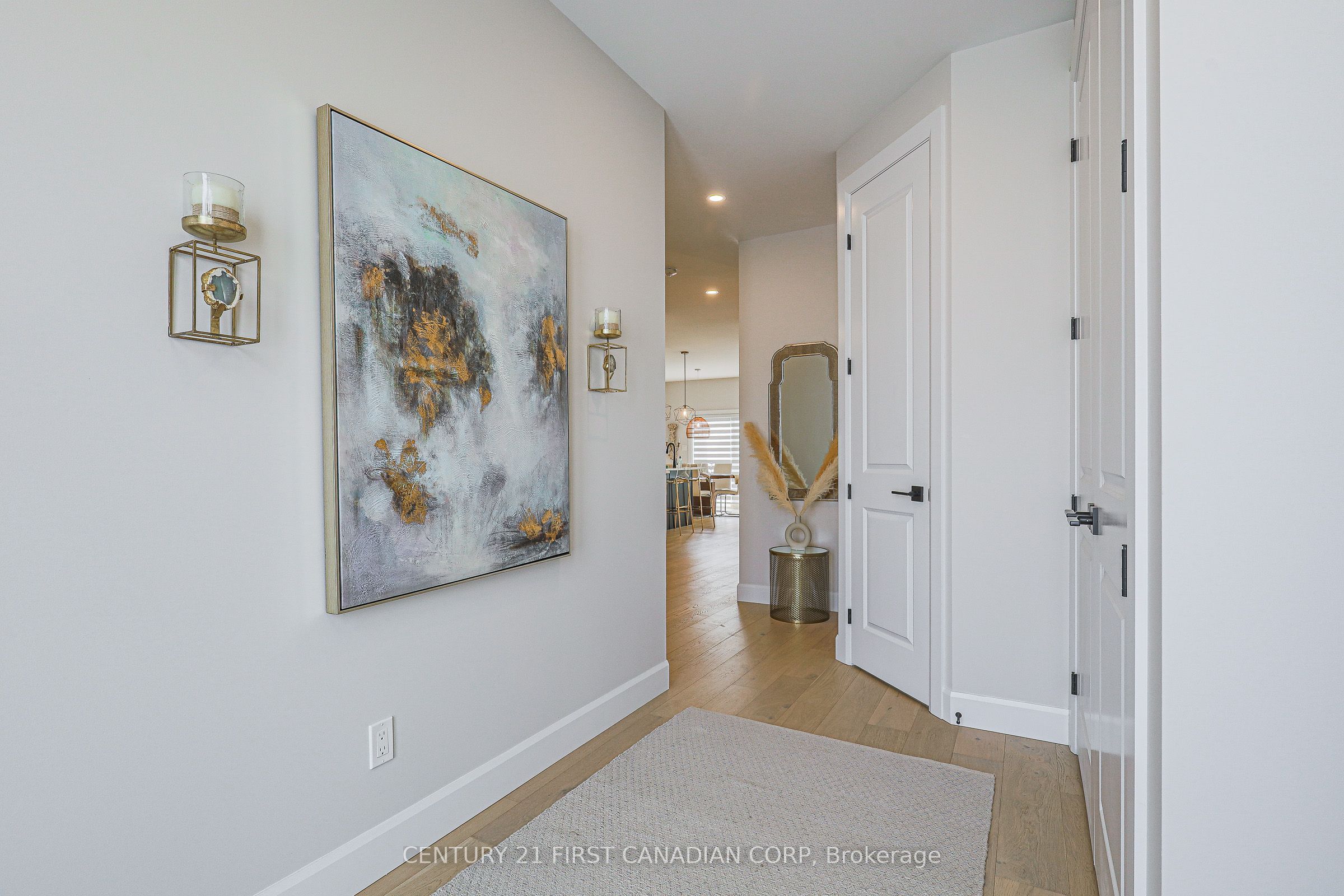 3436 EMILYCARR Lane, London South, ON N6L 0A3 photo 4