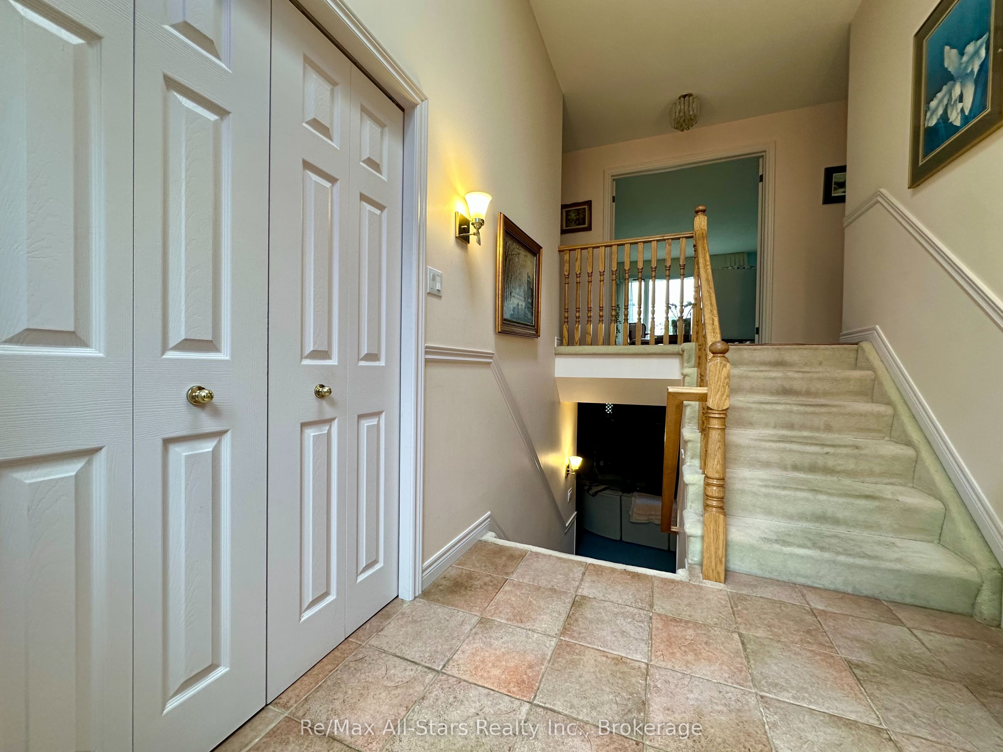 3 Governors Drive, Kawartha Lakes, ON K0M 1A0 photo 2